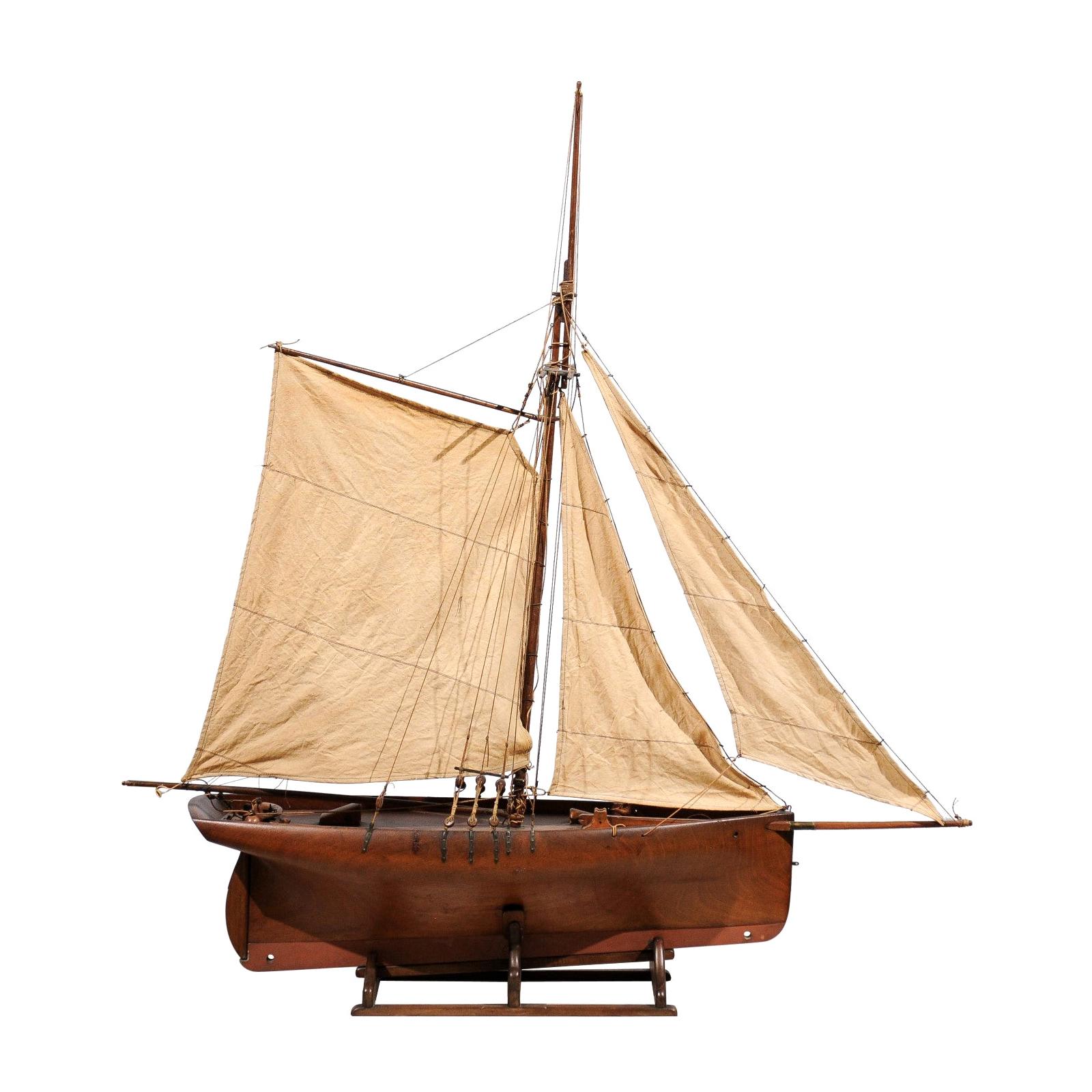 English Late 19th Century Pond Yacht on Stand with Solid Hull and Three Sails