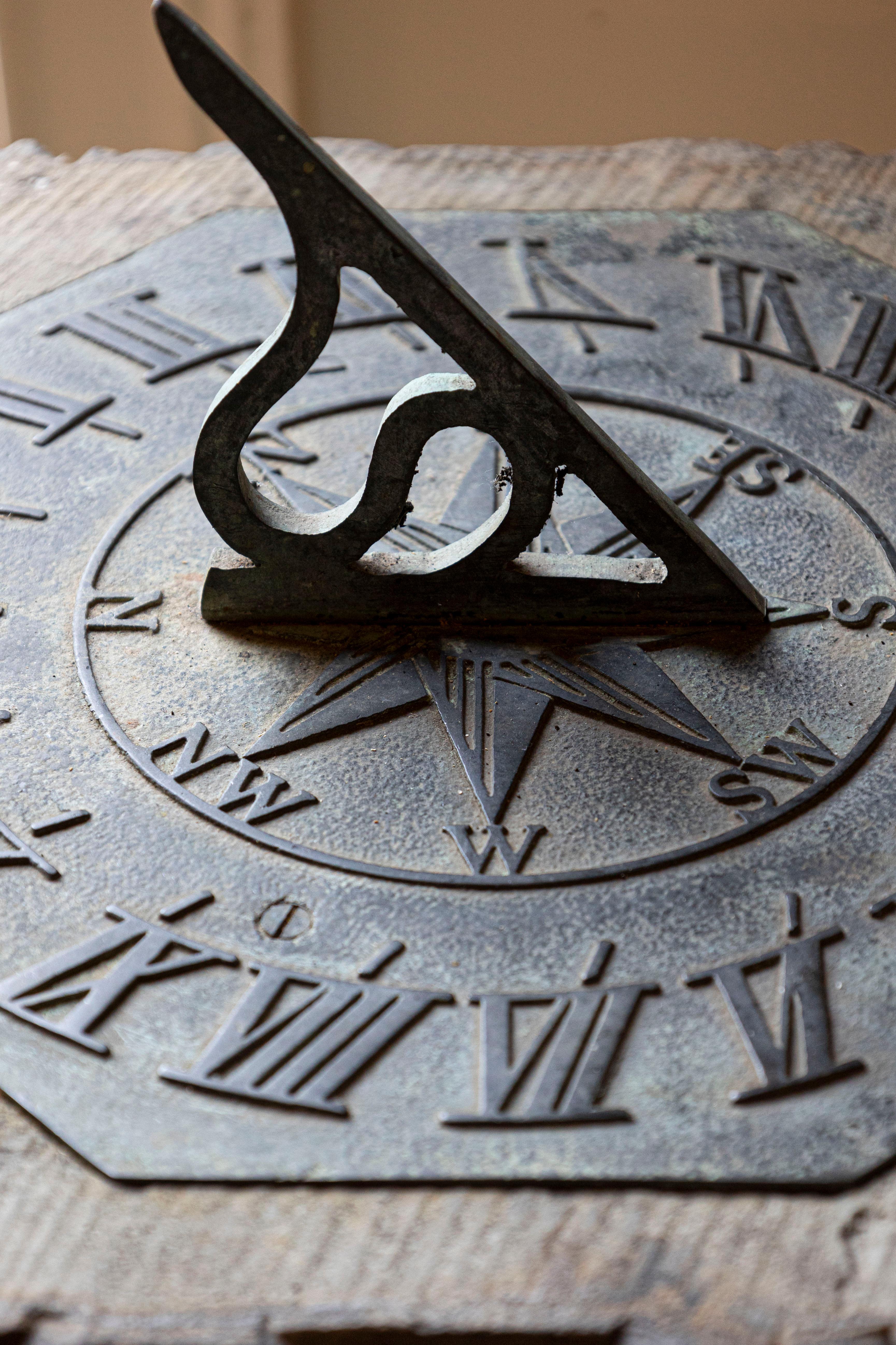 English Late 19th Century Sundial with Carved Limestone and Bronze Top For Sale 1