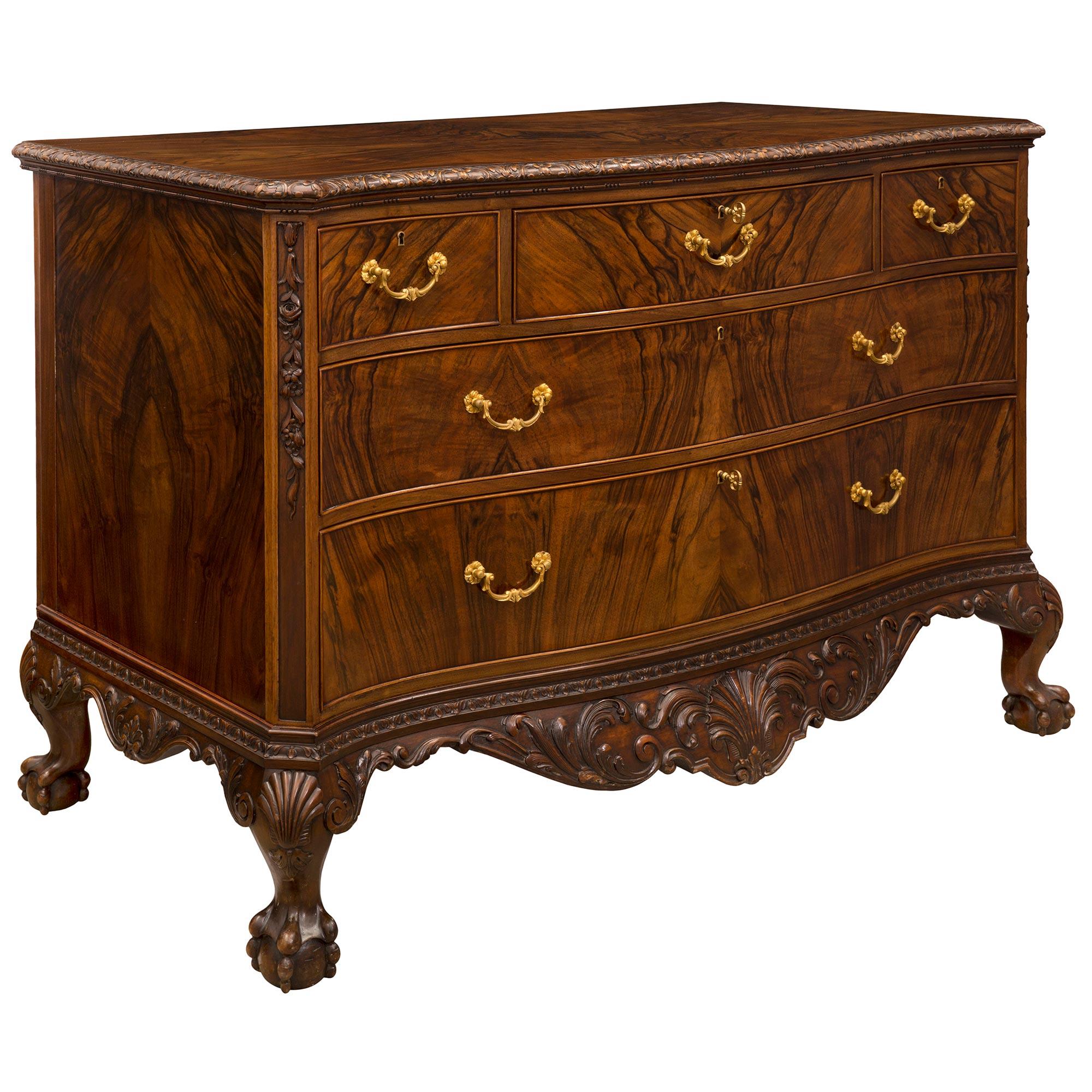 English Late 19th Century Walnut Chest Signed Waring and Gillow Paris In Good Condition For Sale In West Palm Beach, FL