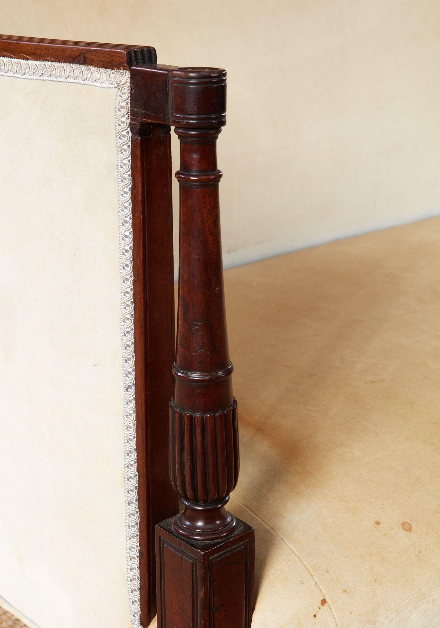 English Late Georgian Mahogany Settee For Sale 7