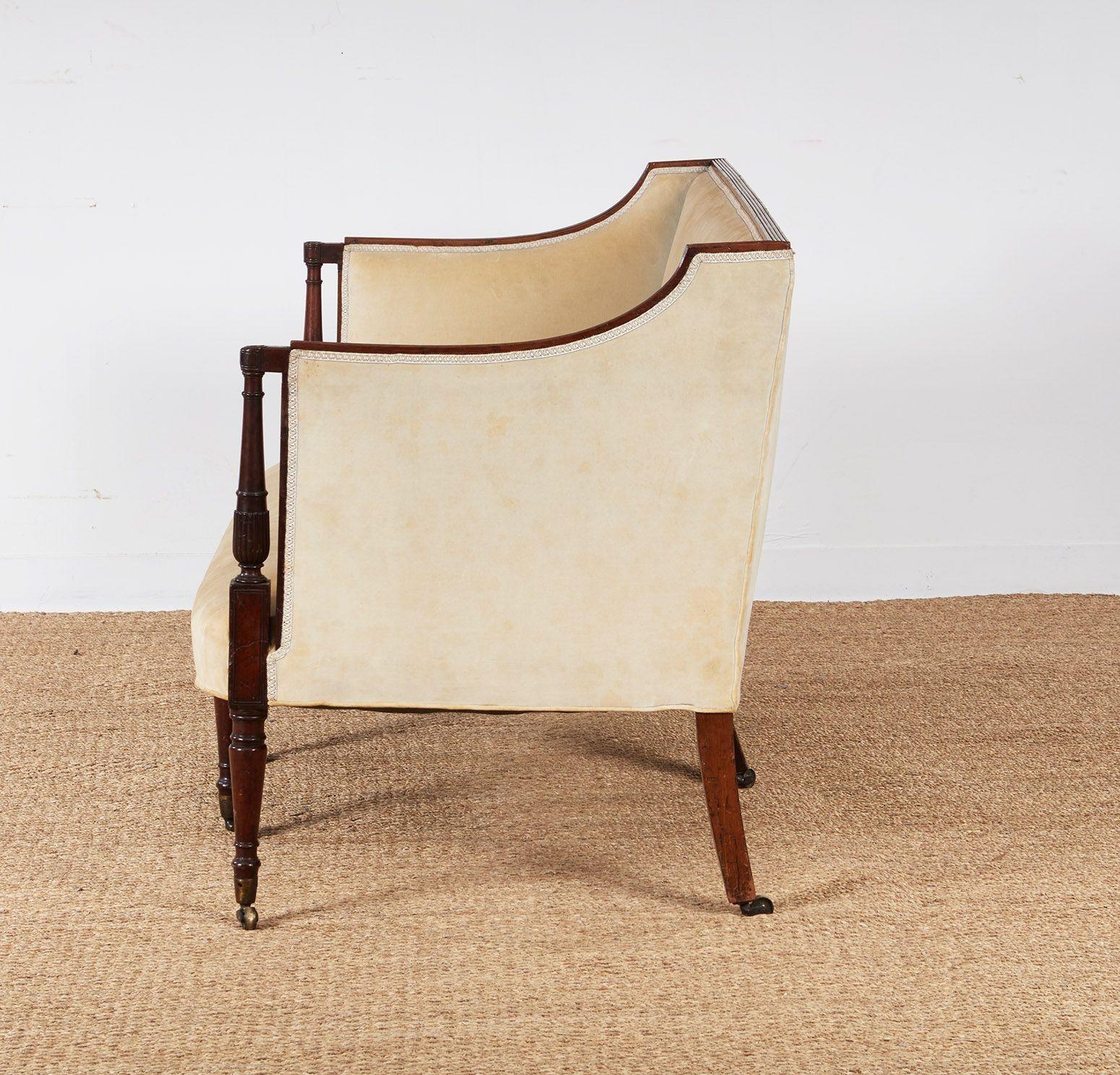 English Late Georgian Mahogany Settee In Good Condition For Sale In Greenwich, CT