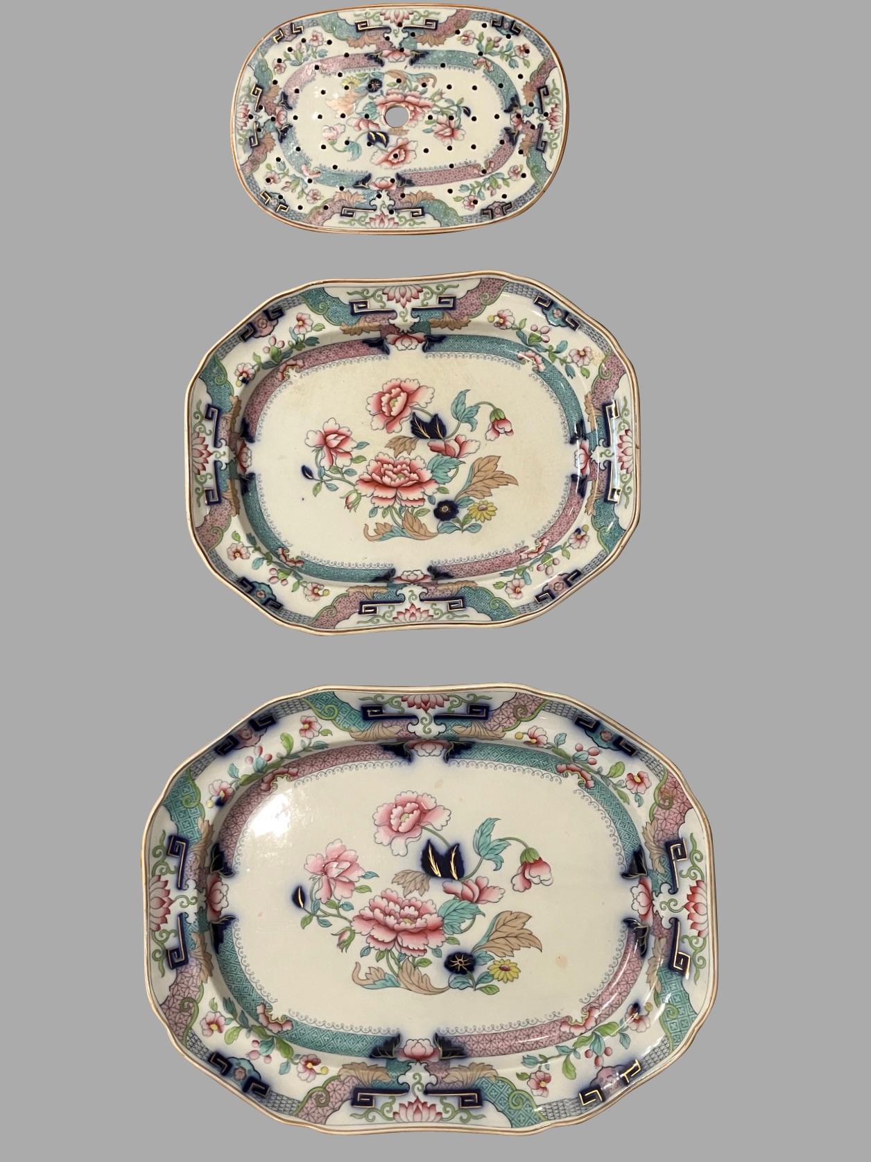 Platos Graduados Spode Ingleses Tardíos con Inserto al Gusto Chino Imari en venta 2