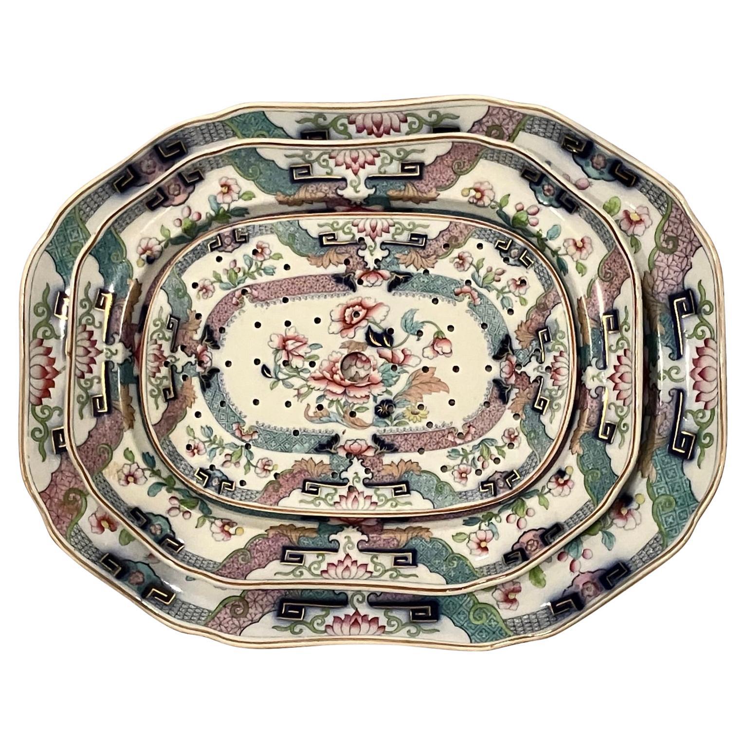 English Late Spode Graduated Platters with Insert in the Chinese Imari Taste