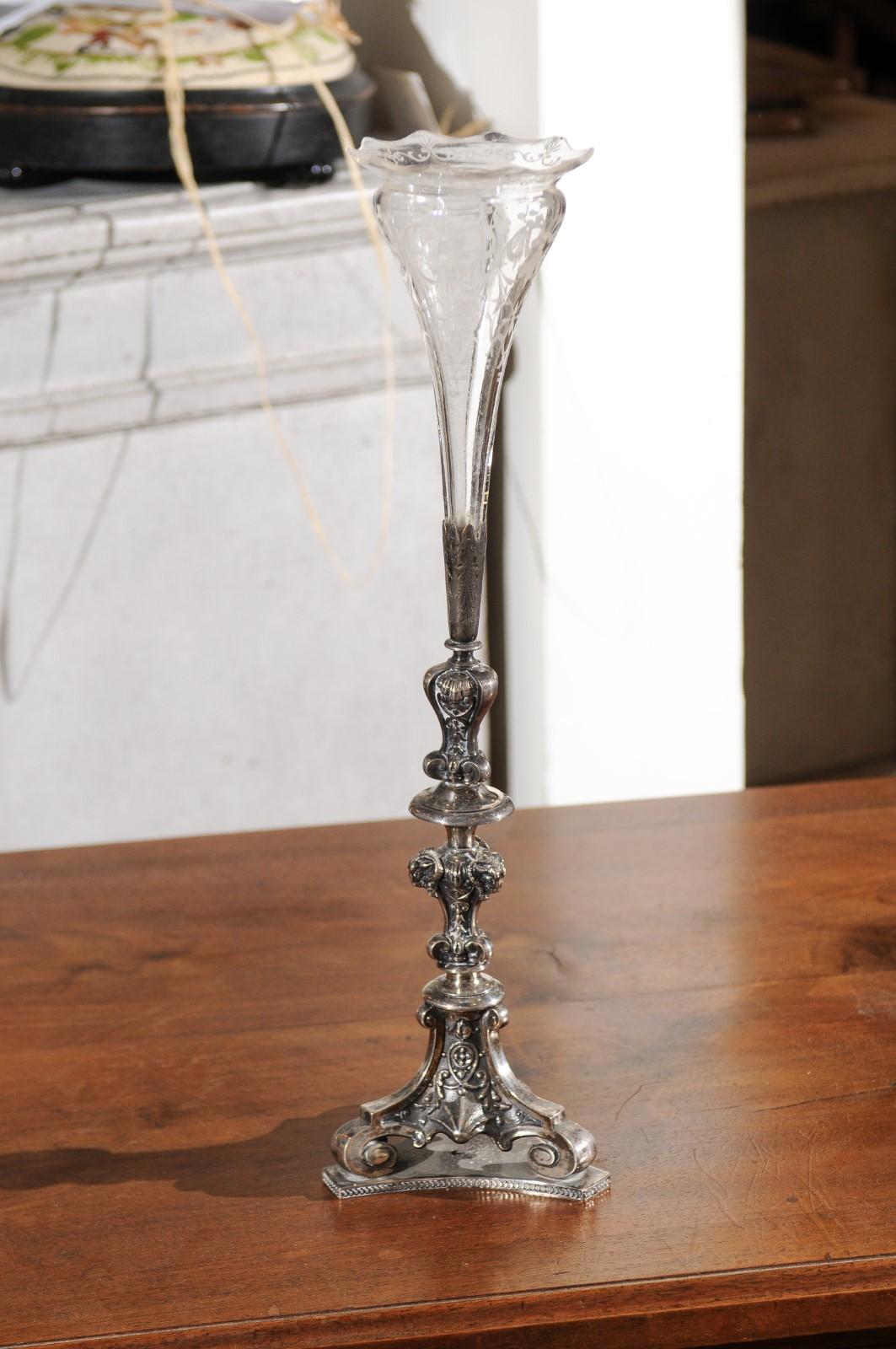 English Late Victorian Epergne with Silver Base and Crystal Vase, 19th Century In Good Condition In Atlanta, GA