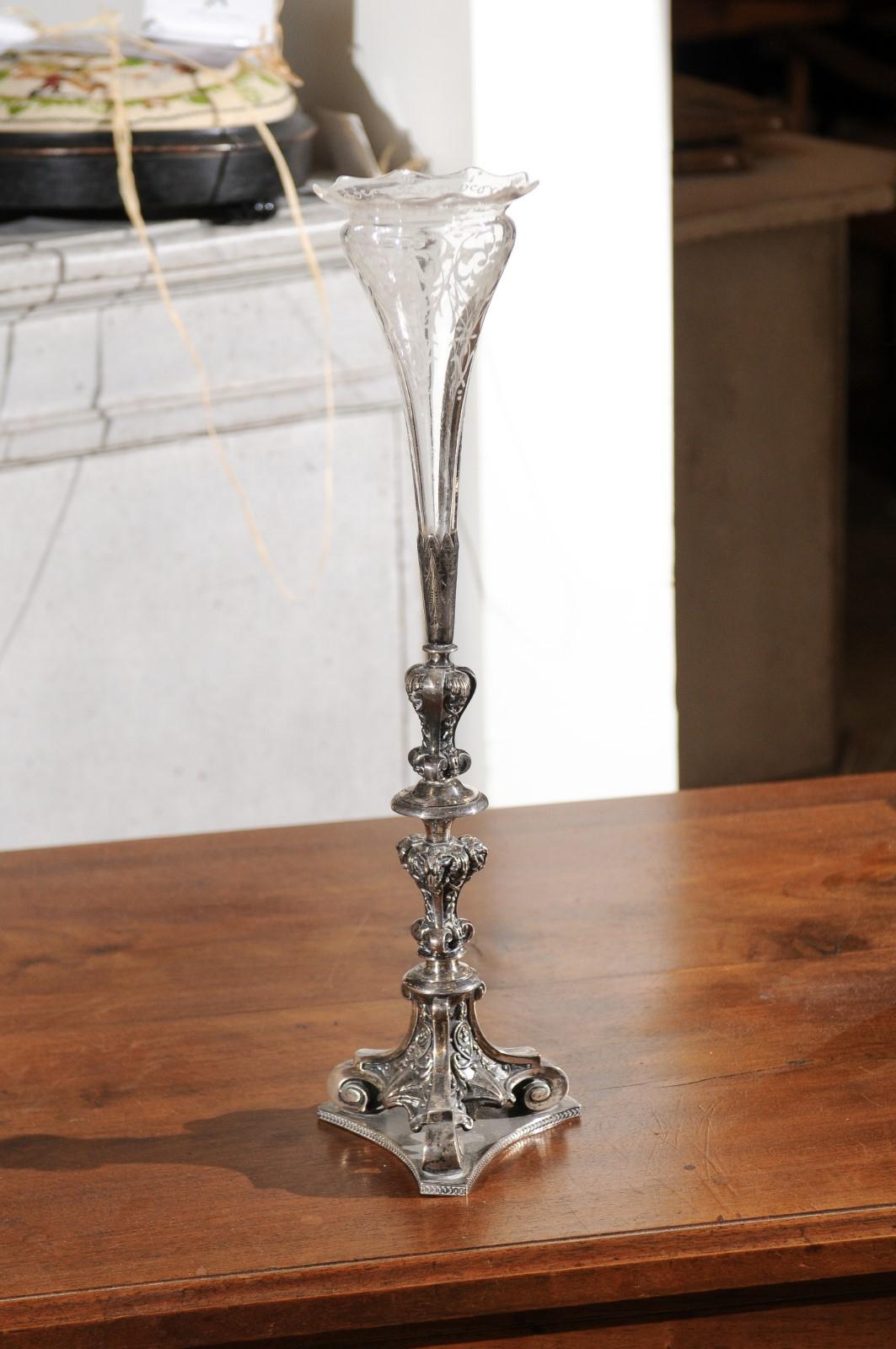 English Late Victorian Epergne with Silver Base and Crystal Vase, 19th Century 1