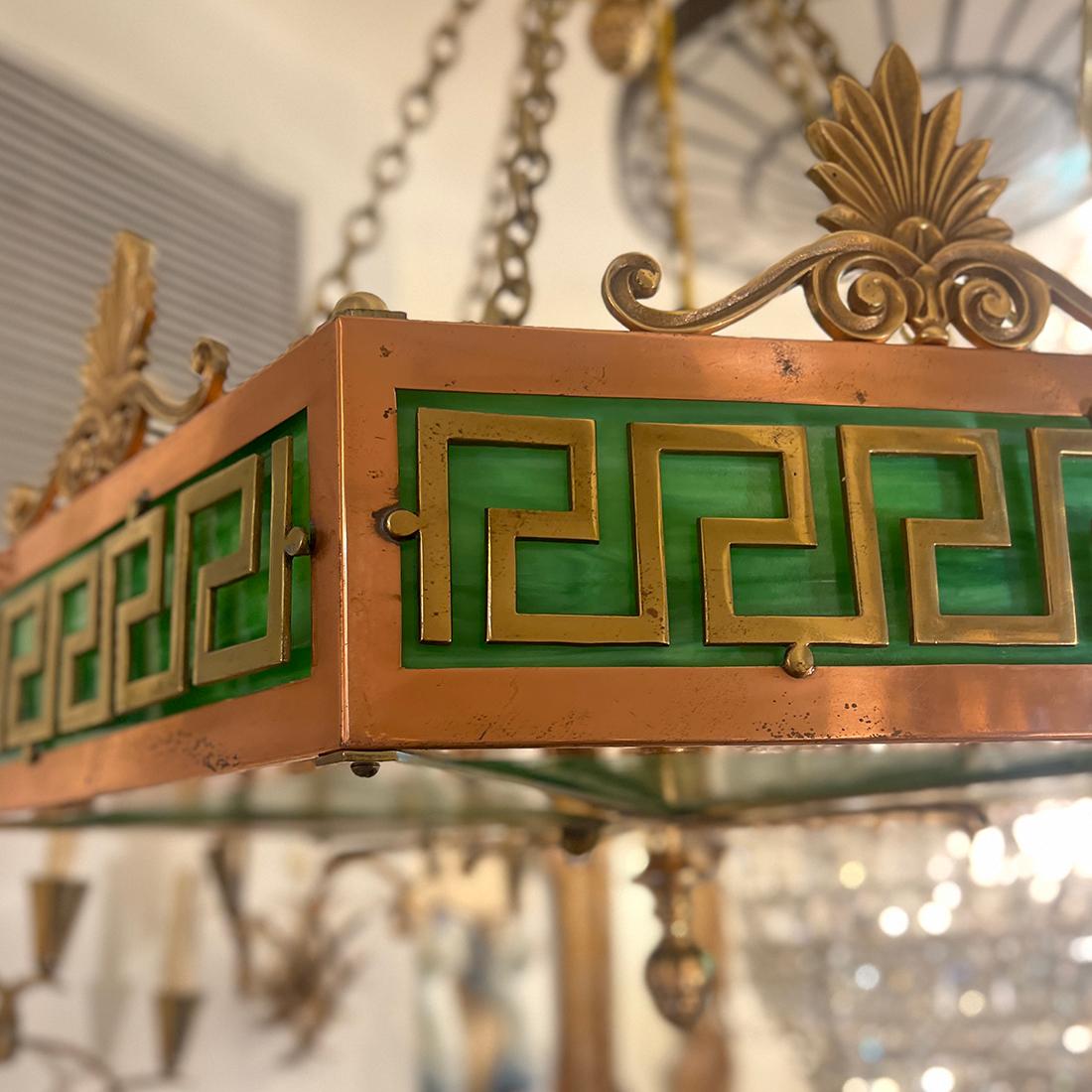 Early 20th Century English Leaded Glass Light Fixture For Sale