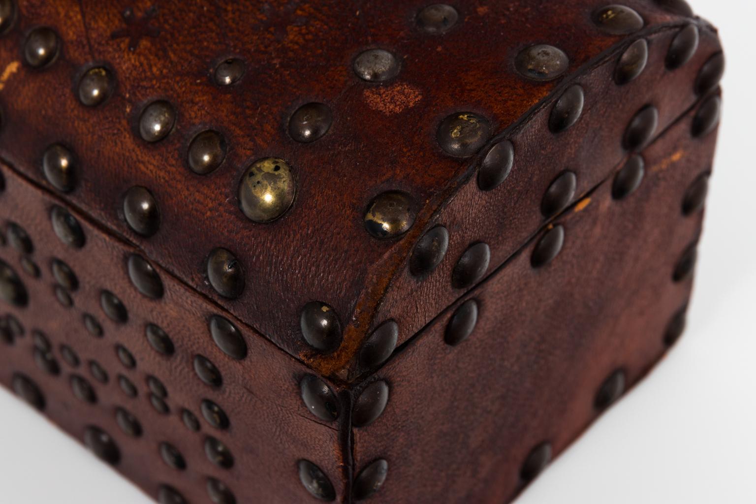 English Leather Box, circa 1850 5