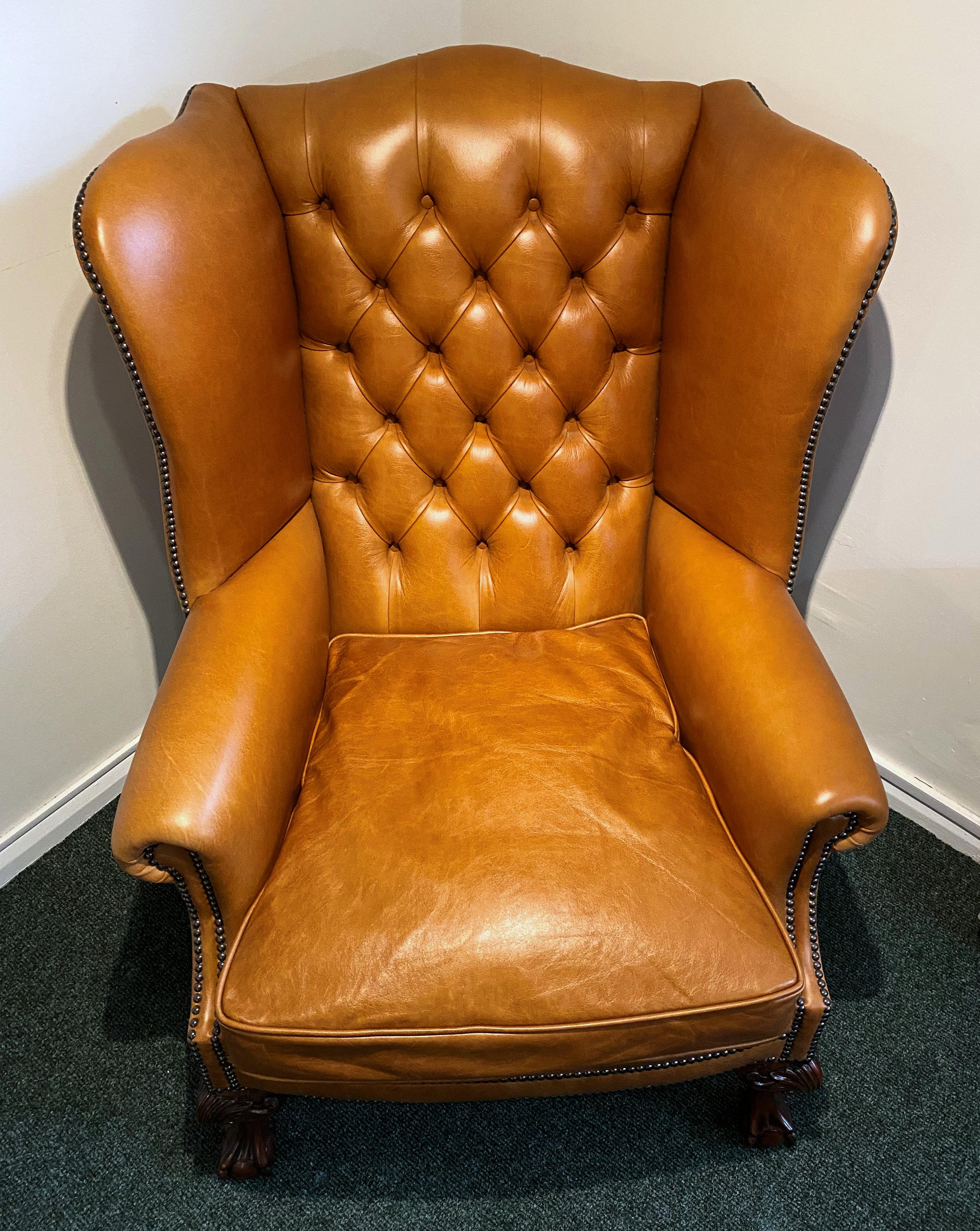 English Leather Buttoned Back Wing Armchair For Sale 6