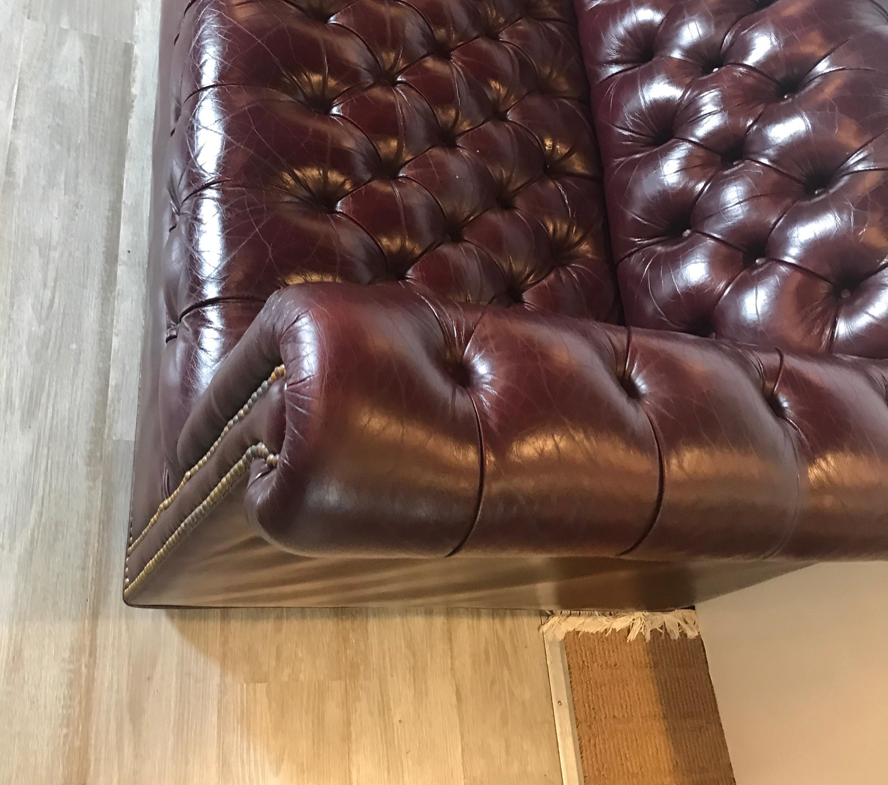English Leather Chesterfield Sofa 7