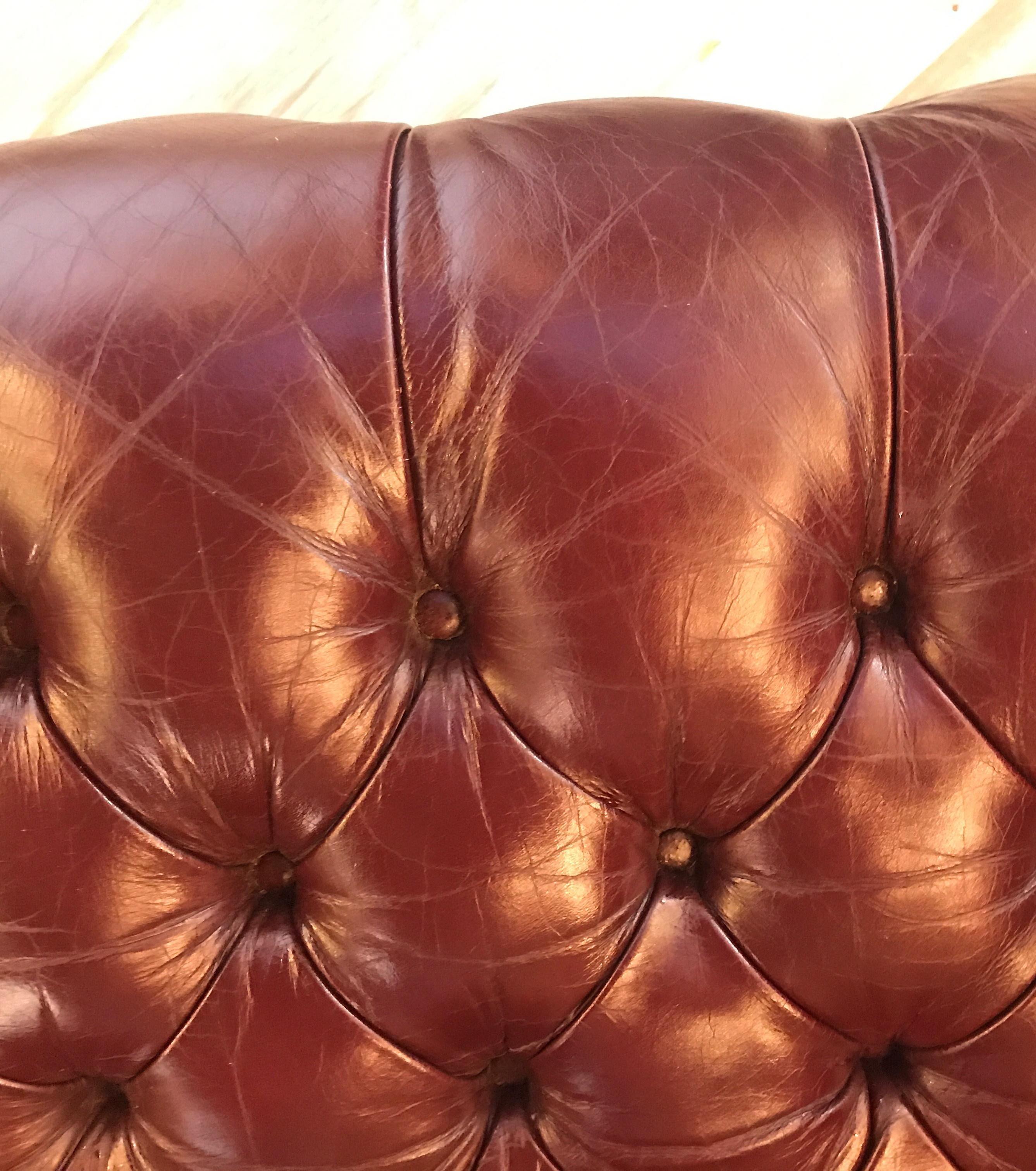 English Leather Chesterfield Sofa 9