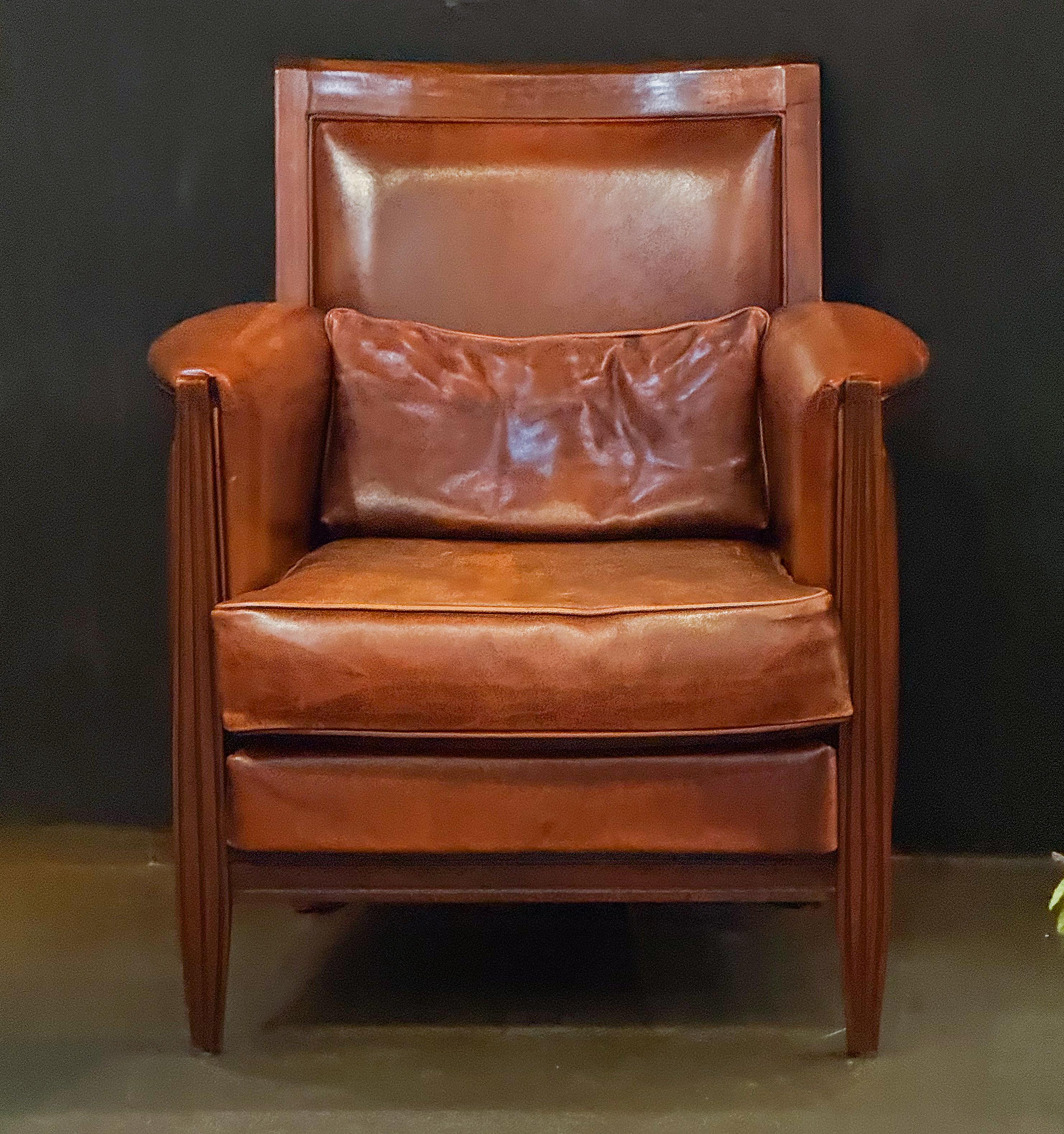 Cuir Fauteuils de bibliothèque anglais en cuir de l'époque Art Déco 'Priced Individually' (prix individuel) en vente