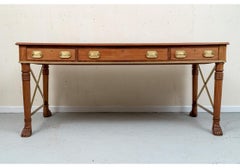 Bureau d'écriture double face à plateau en cuir anglais de style Campaigner