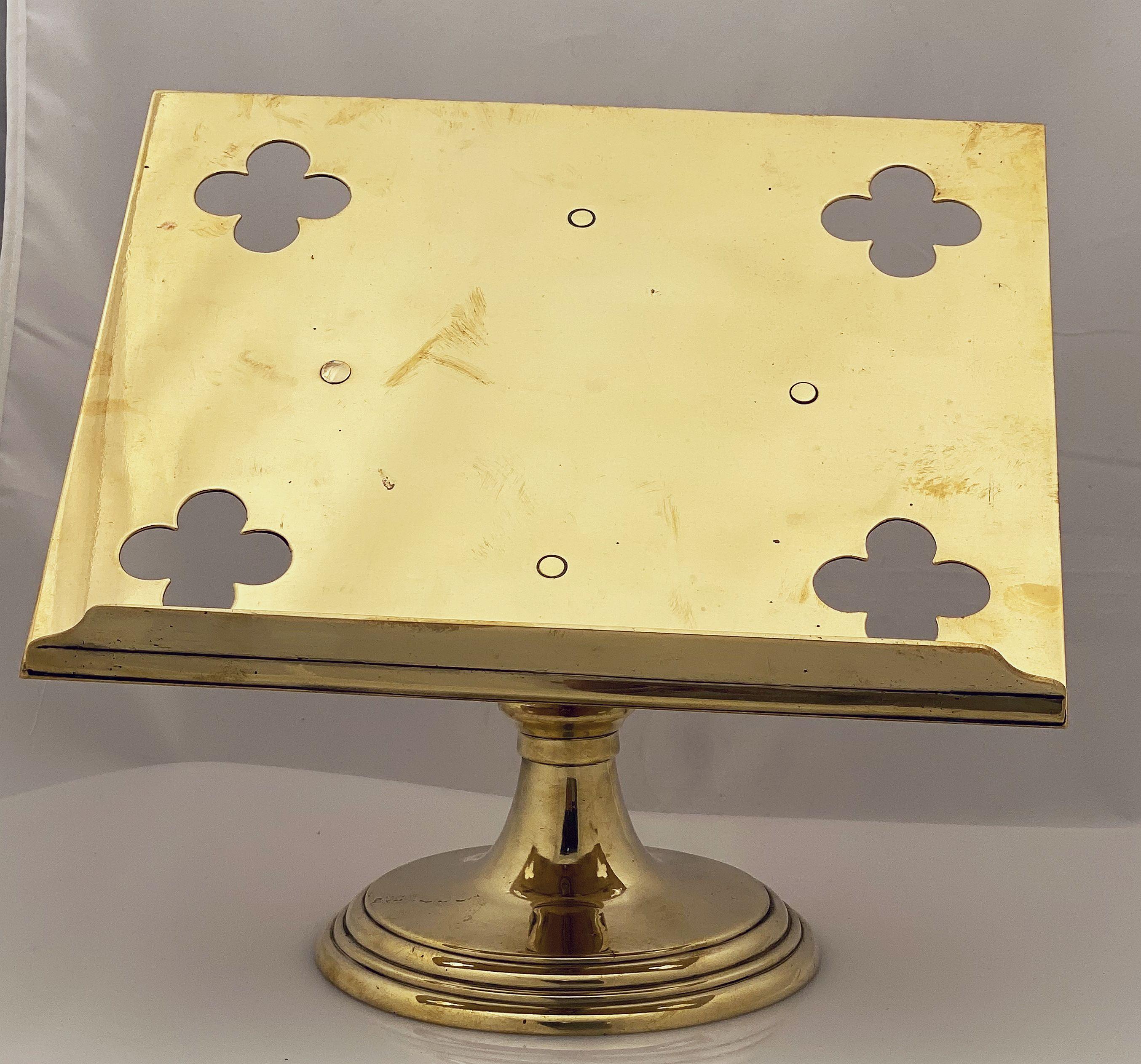 20th Century  English Lectern or Book Stand of Brass For Sale