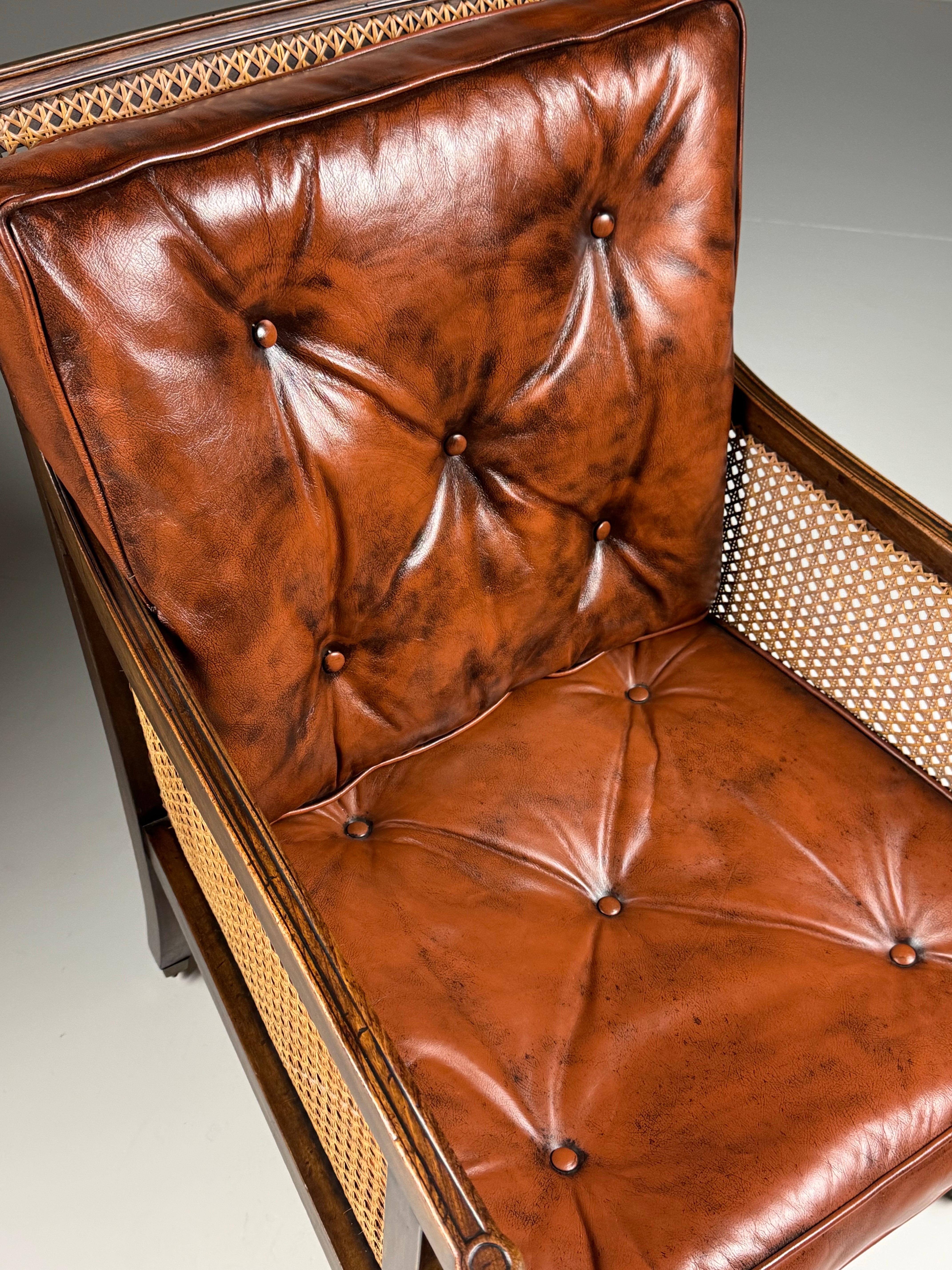 Early 19th Century English Library Bergère 1825 Mahogany For Sale