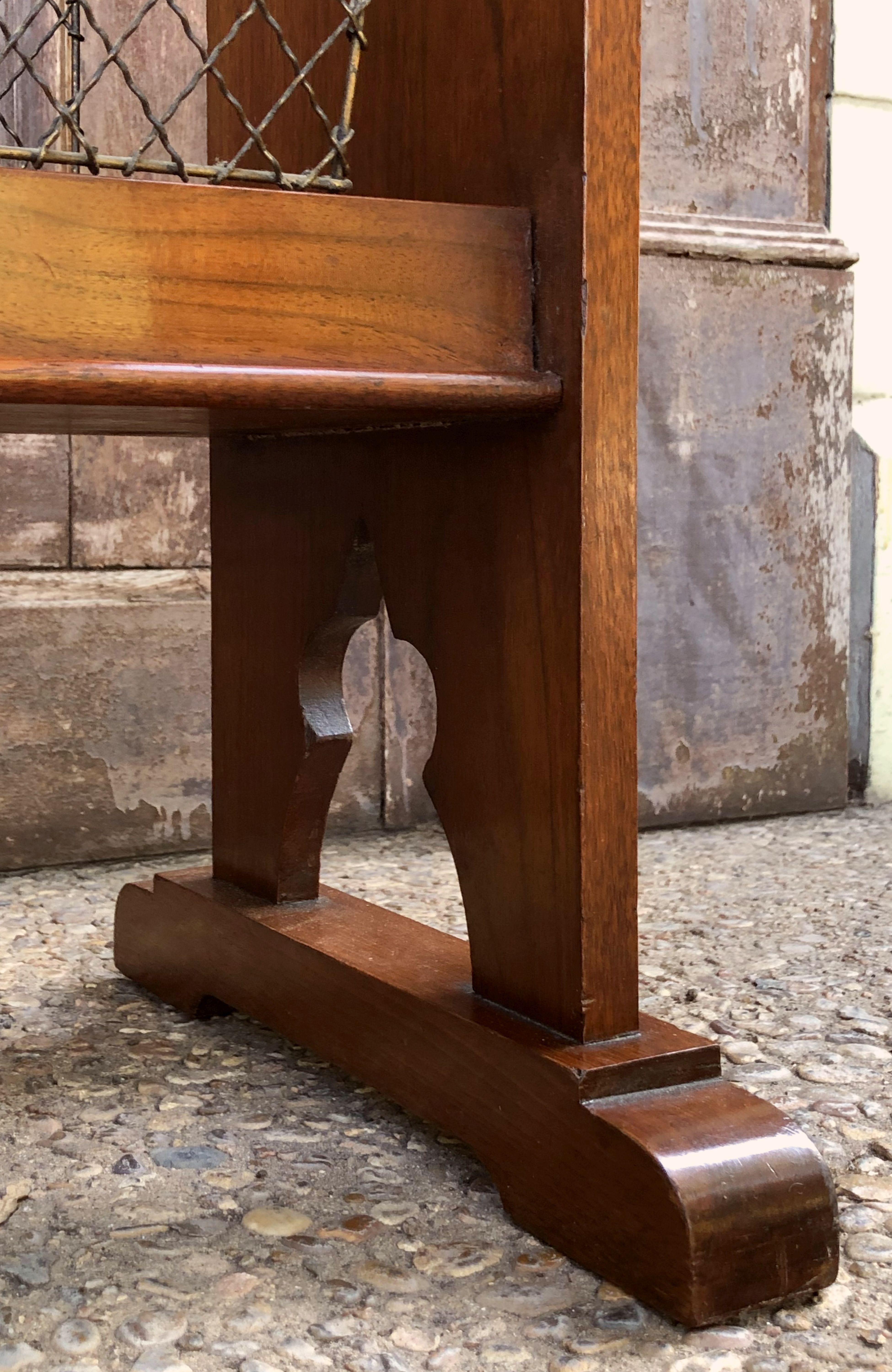 English Library Bookstand of Walnut from the Edwardian Era For Sale 13