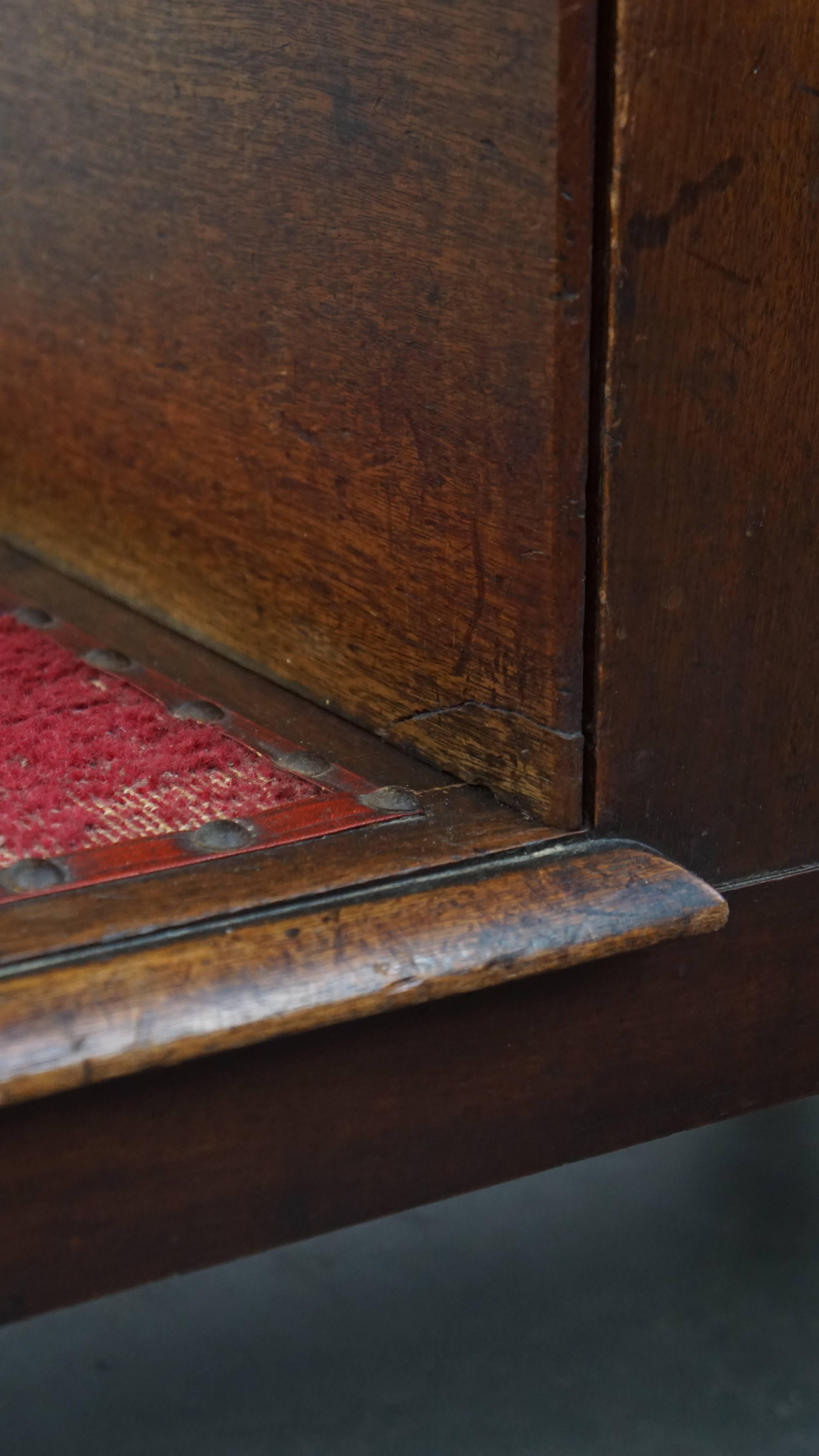 Scaletta da biblioteca inglese/comodità da camera della metà o della fine del XIX secolo in vendita 8