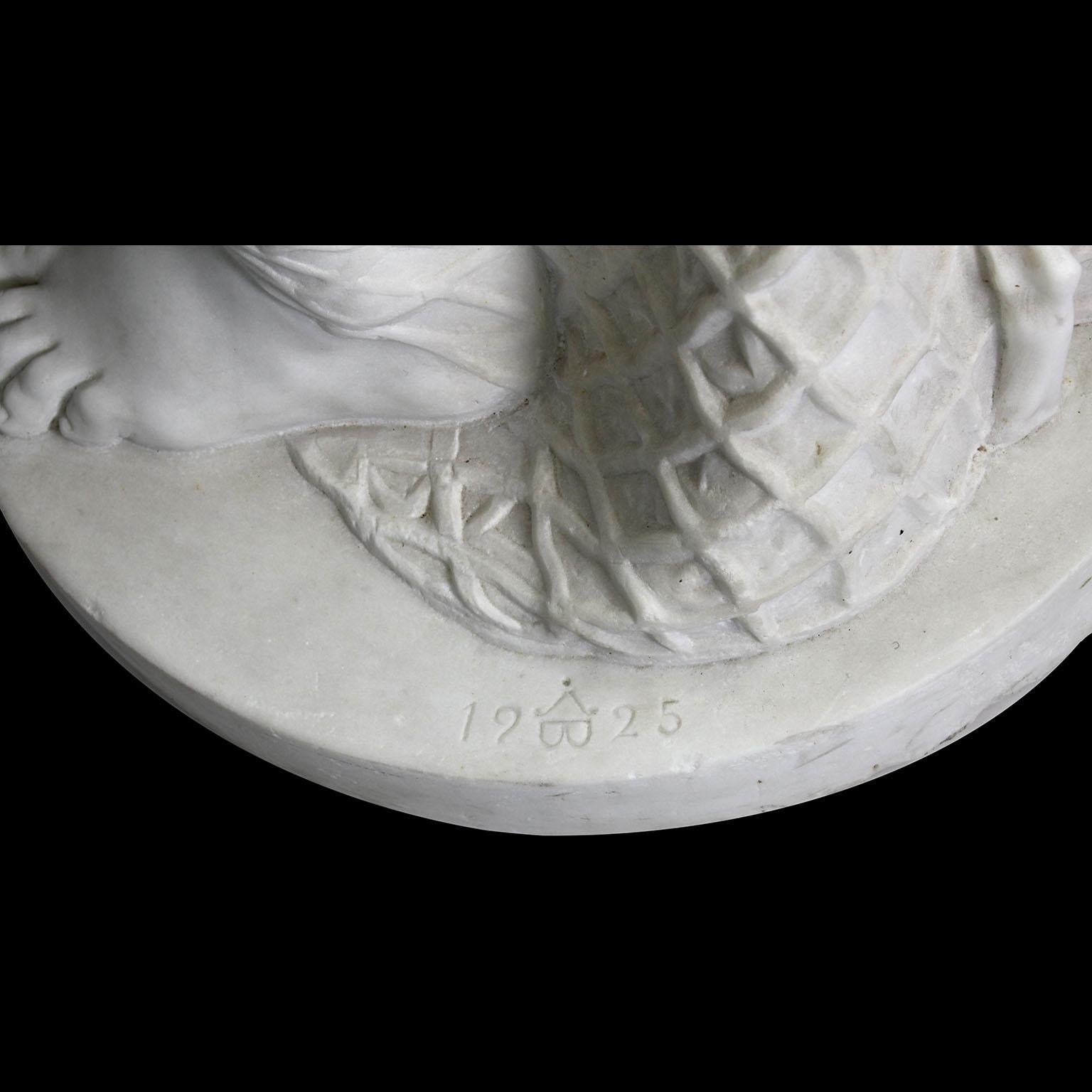 Vierge nue en marbre blanc avec chien, grandeur nature, de style Revive néoclassique anglais en vente 12