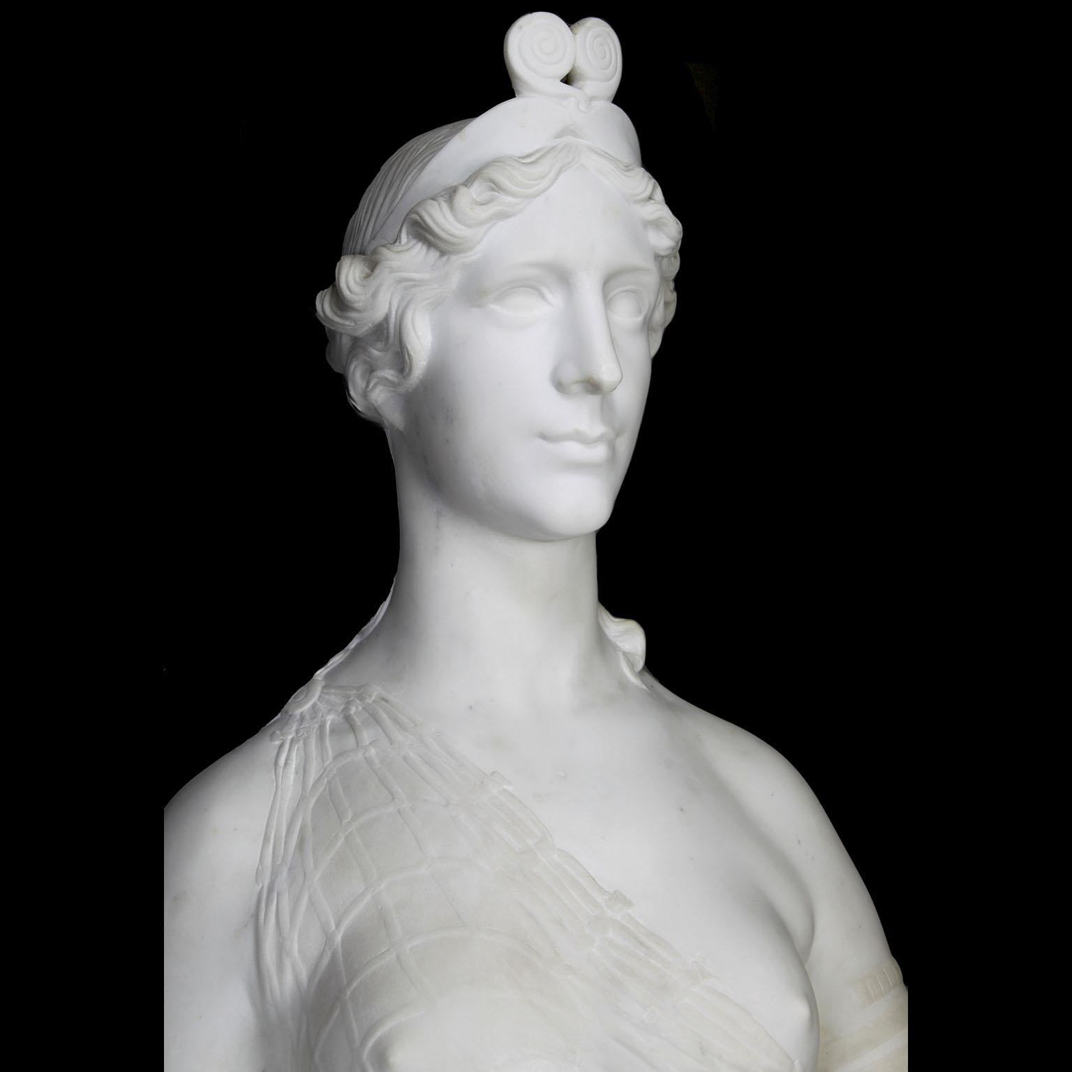 Sculpté à la main Vierge nue en marbre blanc avec chien, grandeur nature, de style Revive néoclassique anglais en vente