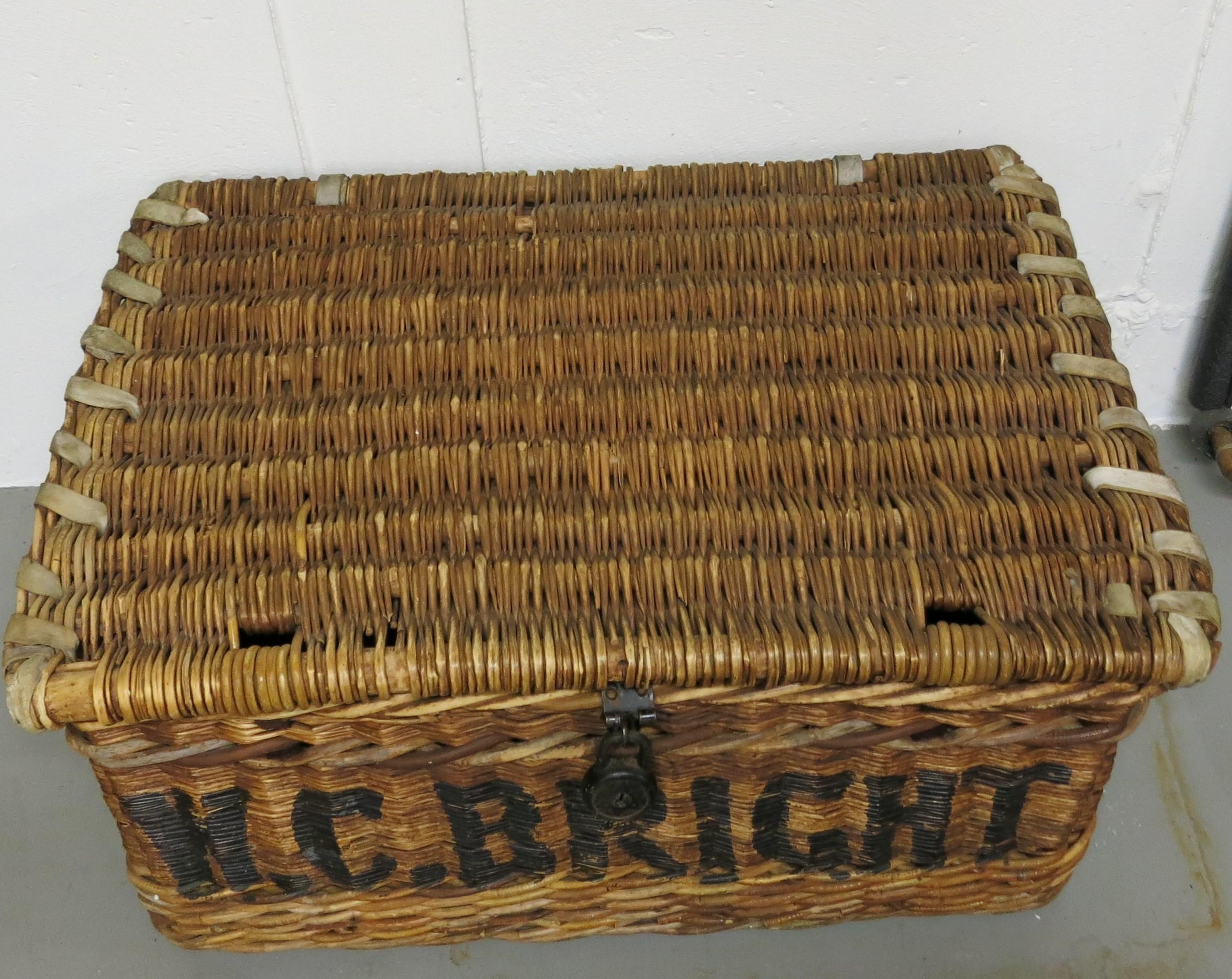 English Linen Basket circa 1920 Vintage Wicker Basket W.C. Bright For Sale 5
