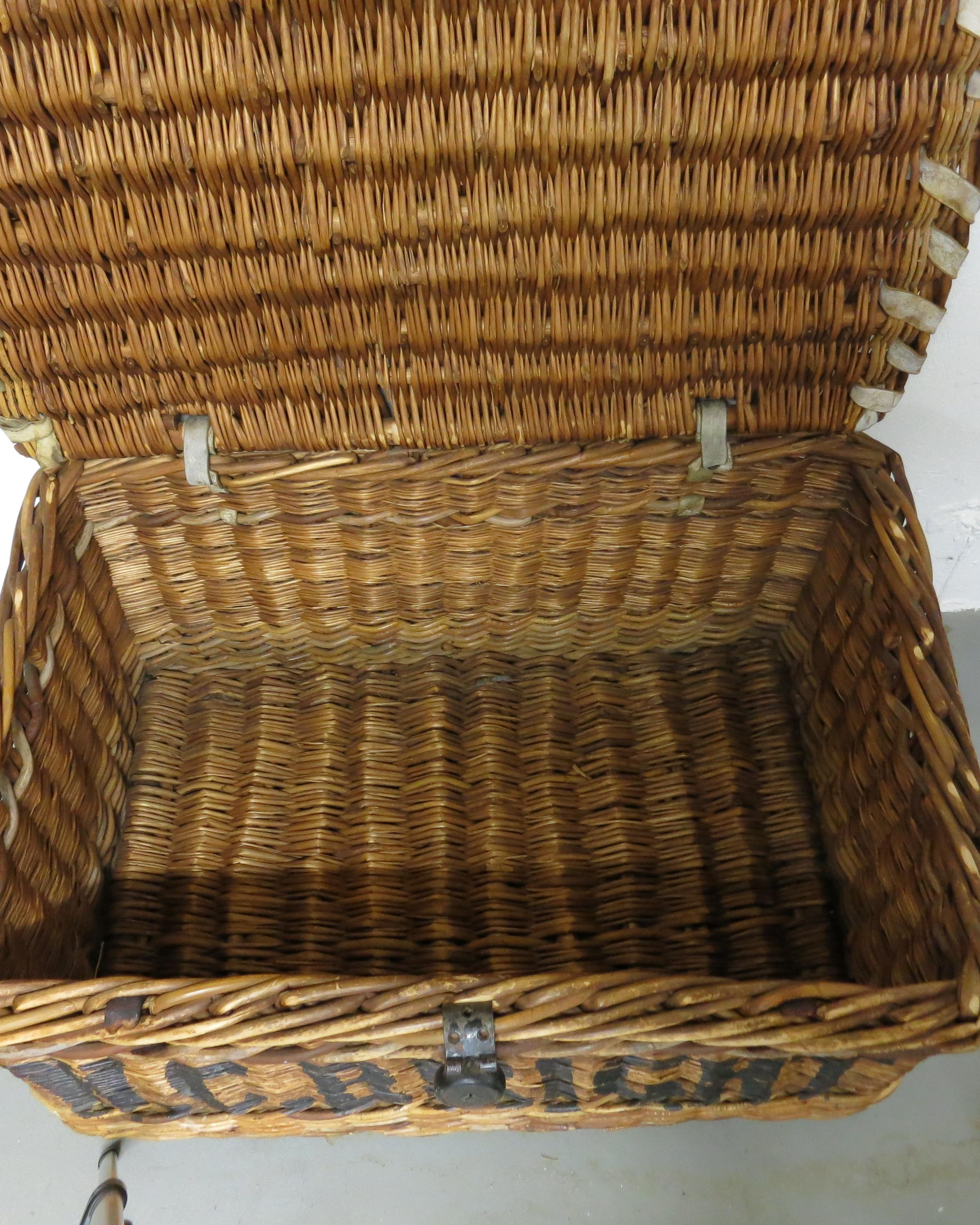 English Linen Basket circa 1920 Vintage Wicker Basket W.C. Bright For Sale 6