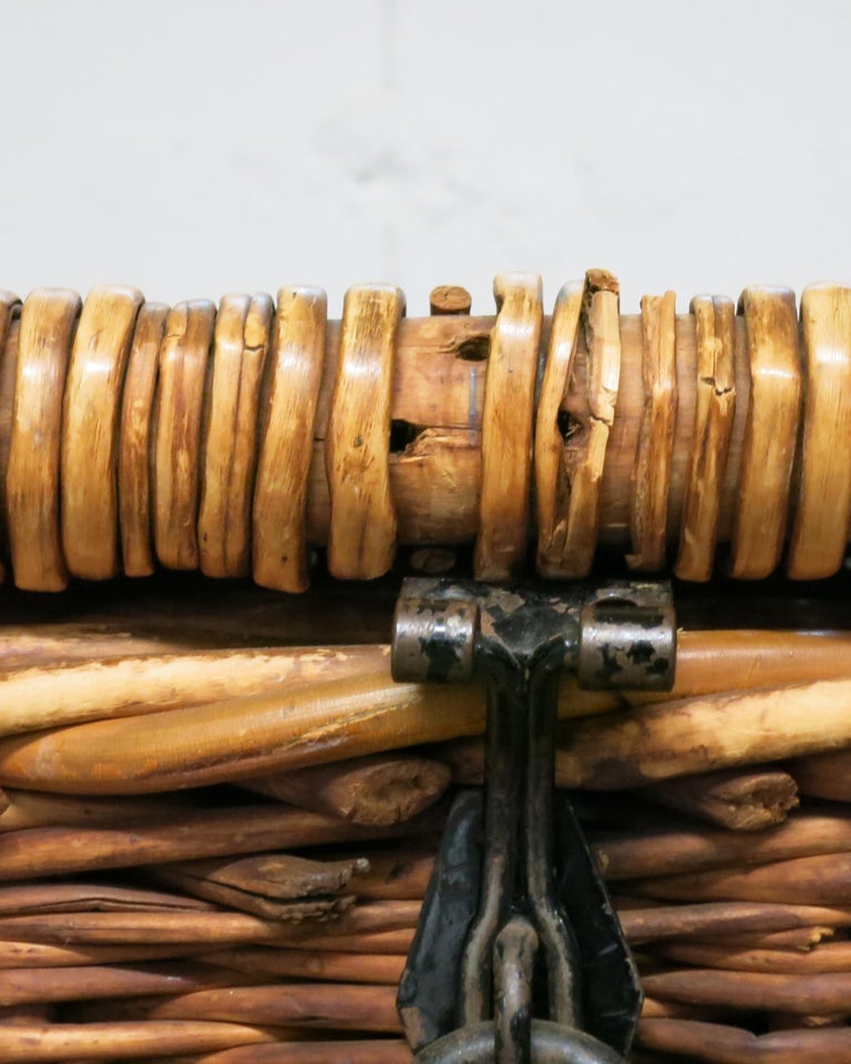 English Linen Basket circa 1920 Vintage Wicker Basket W.C. Bright For Sale at 1stDibs