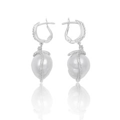 English Lock South Sea Pearls, 18k White Gold and Diamonds Earrings