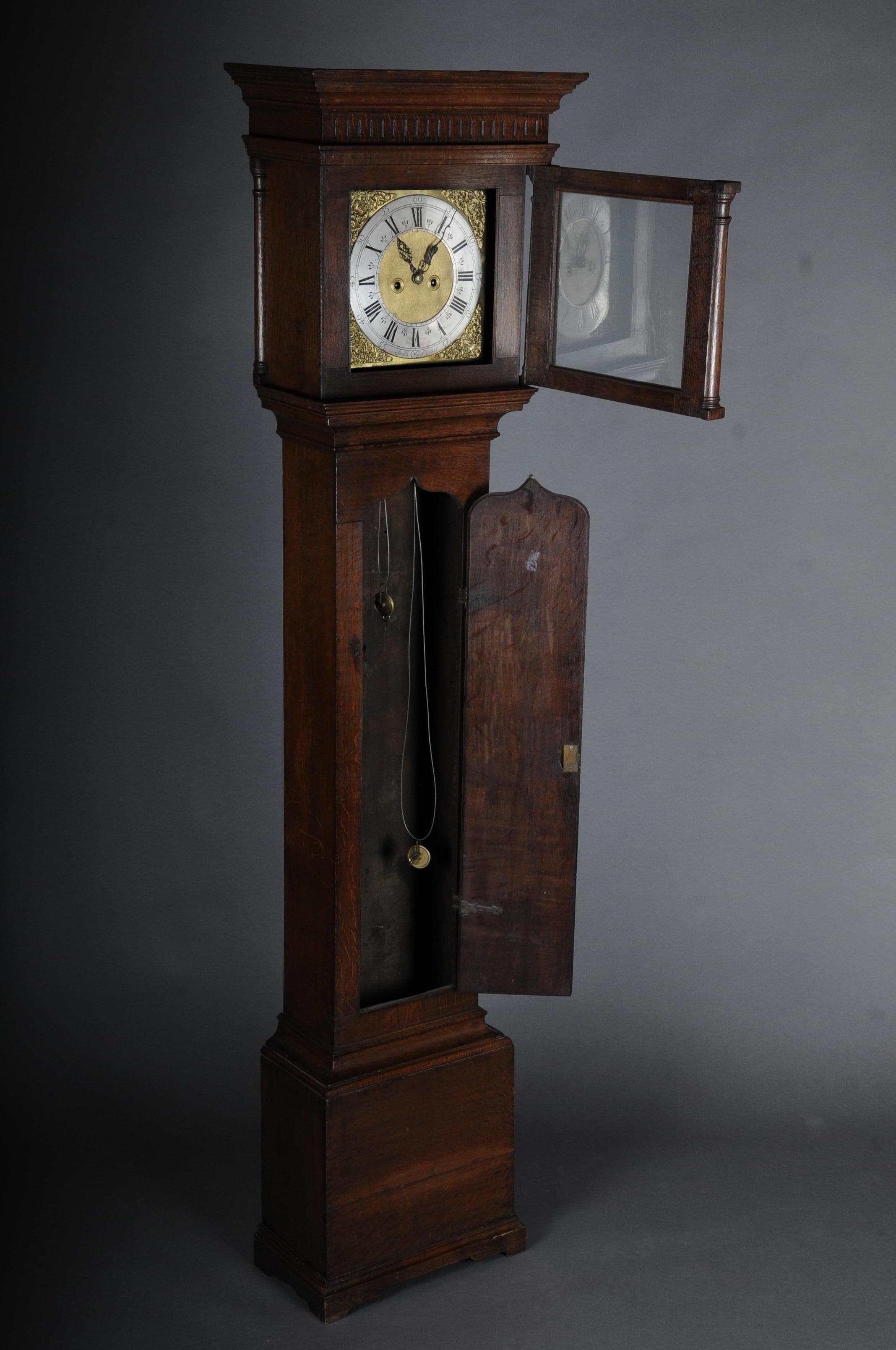 English Longcase Clock/Grandfather Clock George III, circa 1800 In Good Condition In Berlin, DE