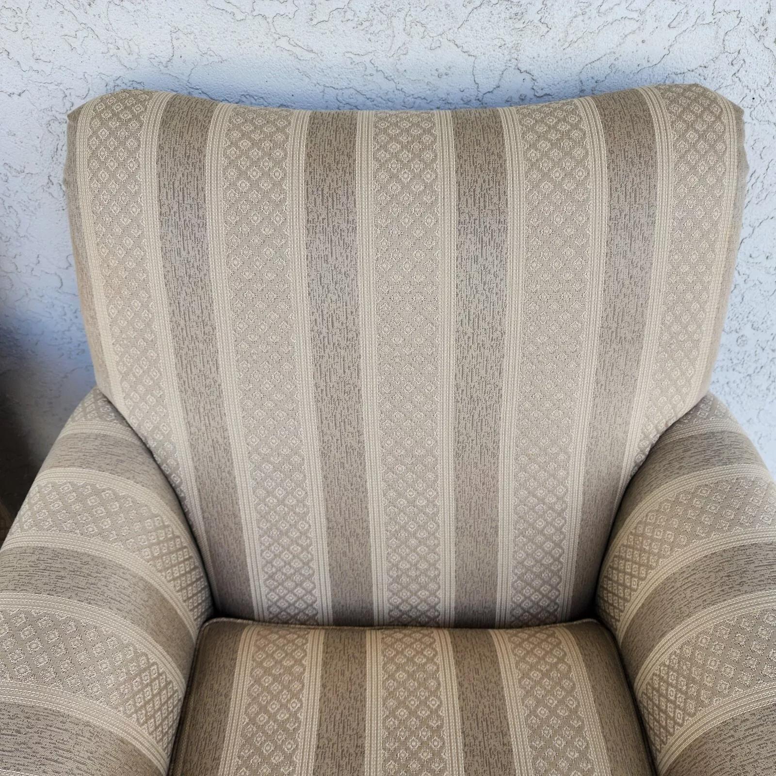 English Lounge Chairs by Schnadig 7