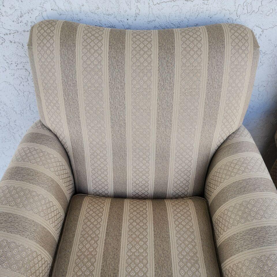 English Lounge Chairs by Schnadig For Sale 8