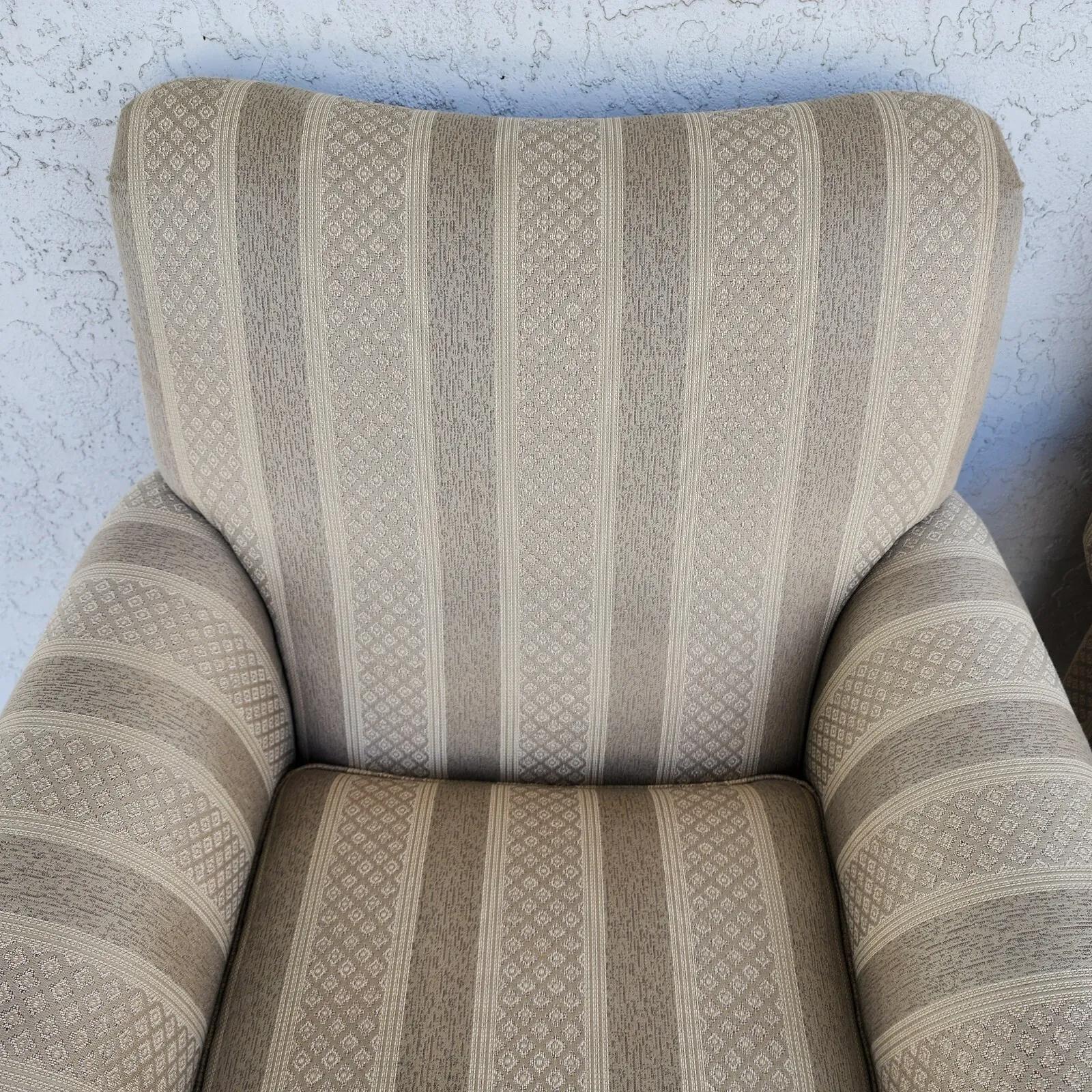 English Lounge Chairs by Schnadig 9