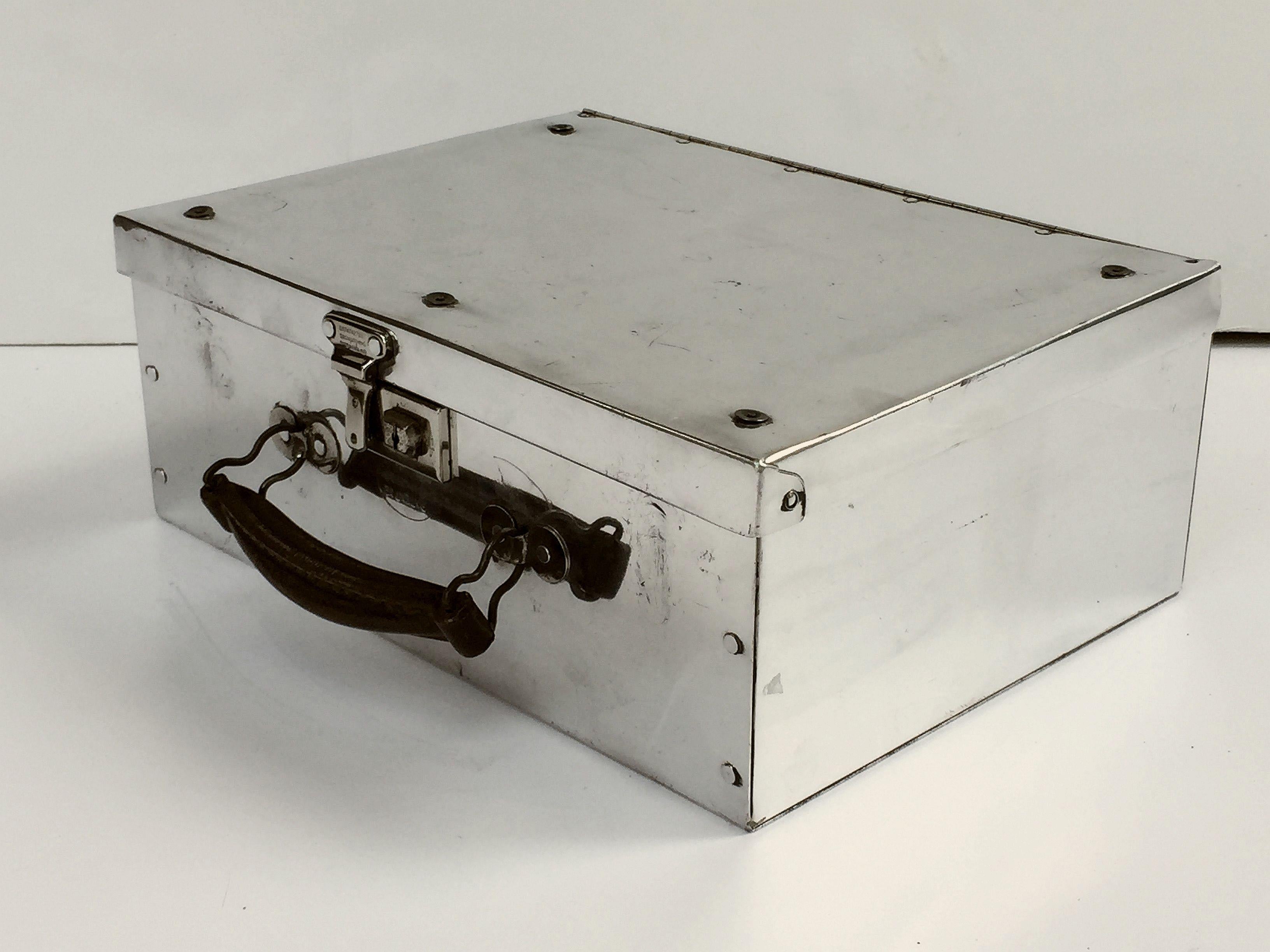 Metal English Luggage Case or Suitcase of Aluminum