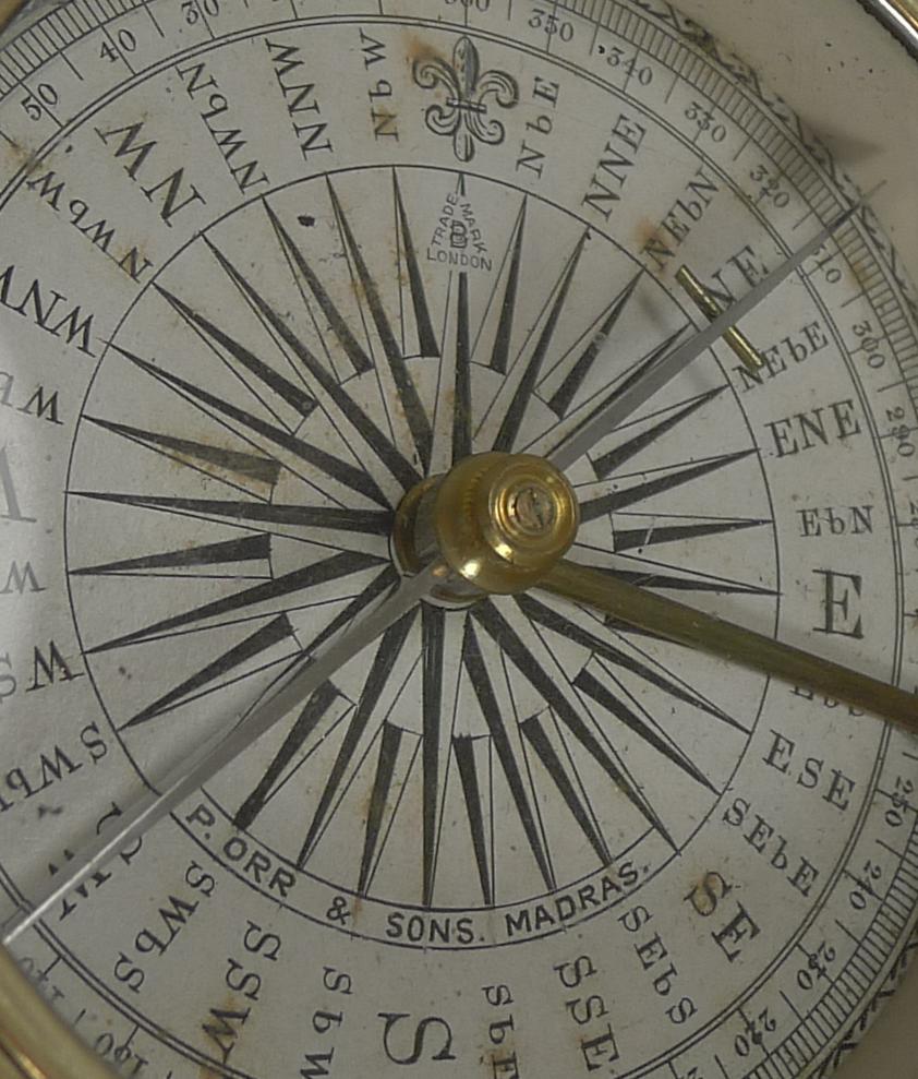 English Made Brass Cased Explorers Compass for Peter Orr, Madras, circa 1880 In Good Condition In Bath, GB