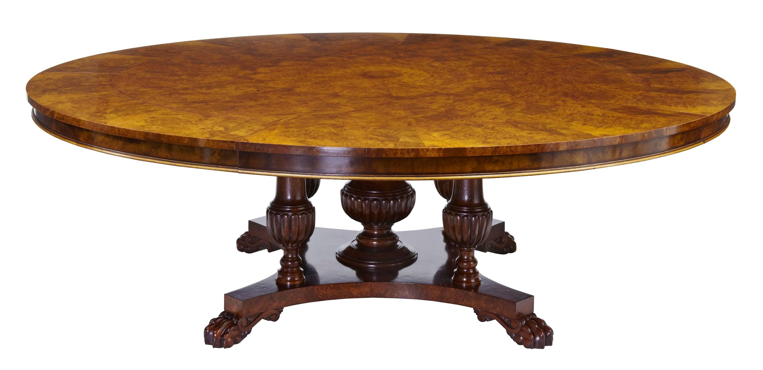 English made carved walnut jupe dining table For Sale 2