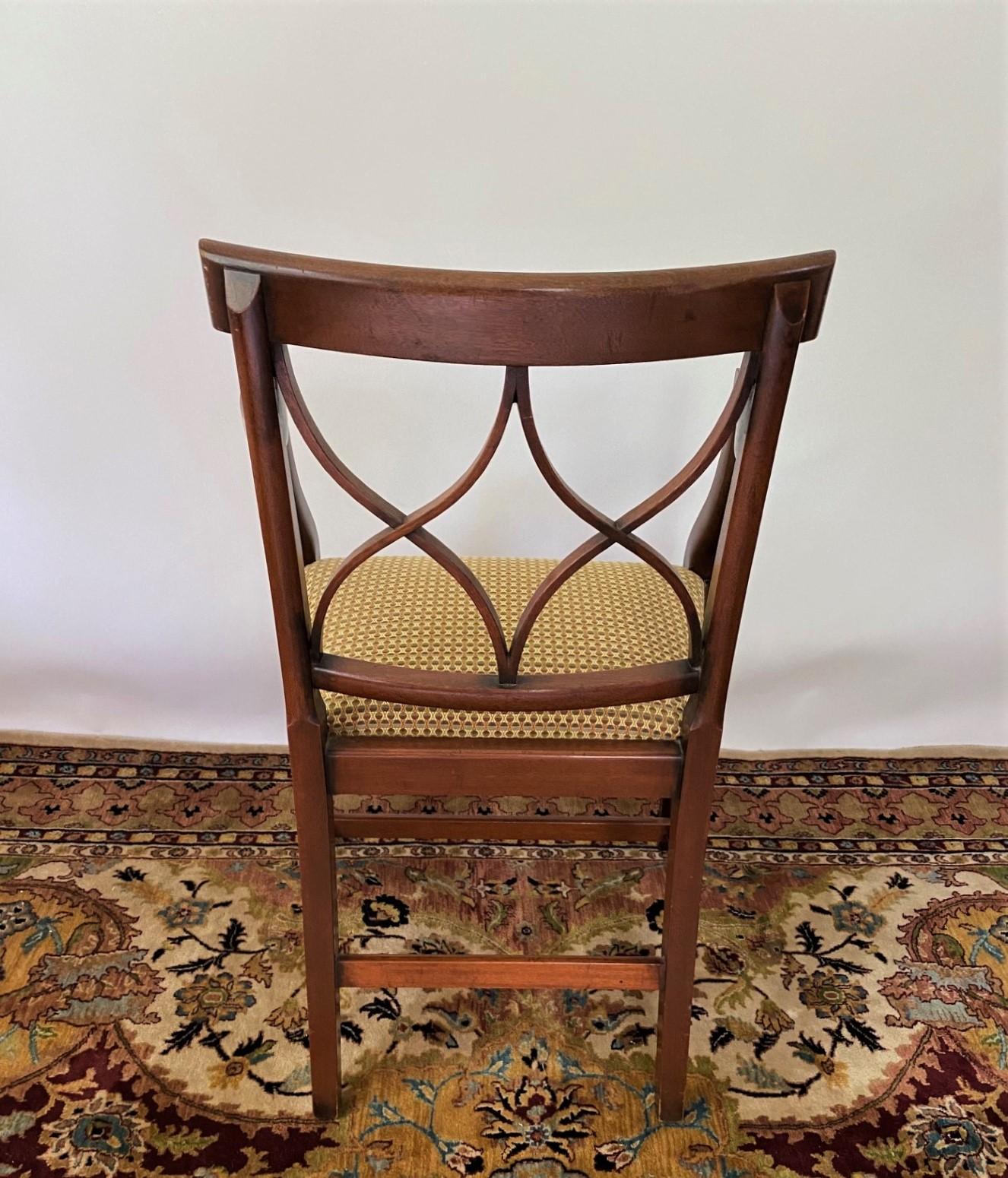 English-Made Sheraton Style Mahogany Armchair with Tulipwood Inaly. In Stock For Sale 2