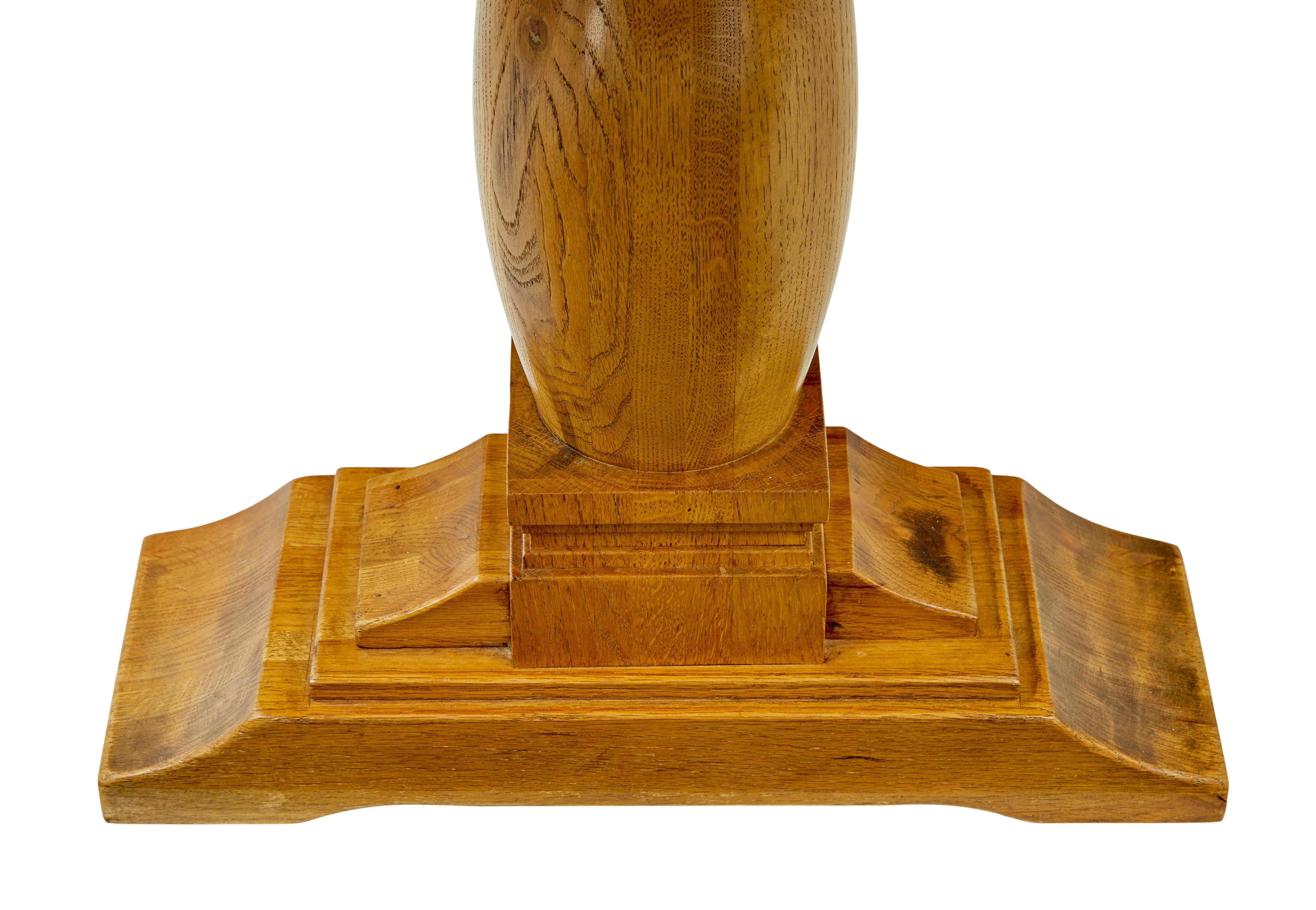 English made solid oak extending dining table For Sale 2