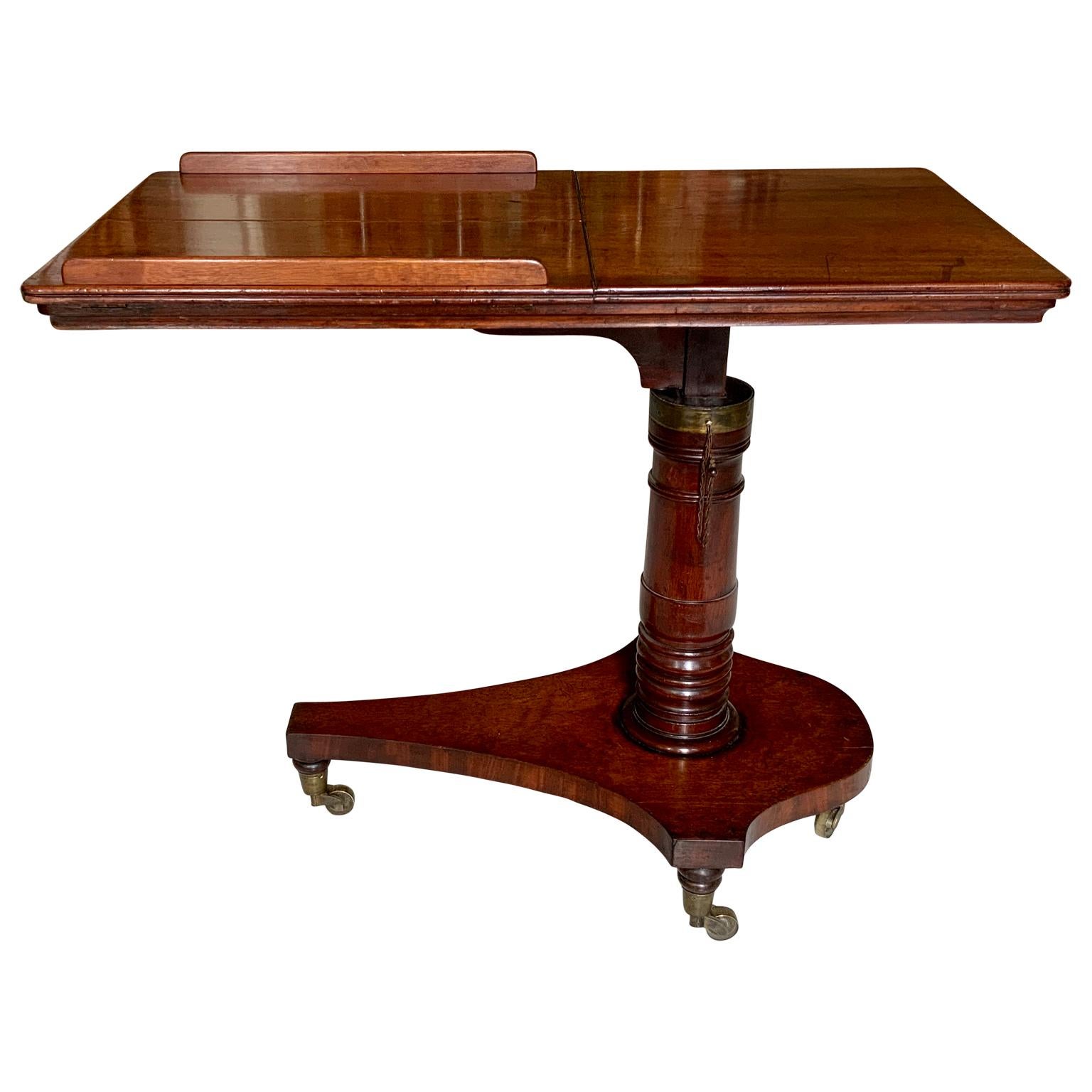 English Mahogany Adjustable Reading or Musical Table Stand In Good Condition In Haddonfield, NJ