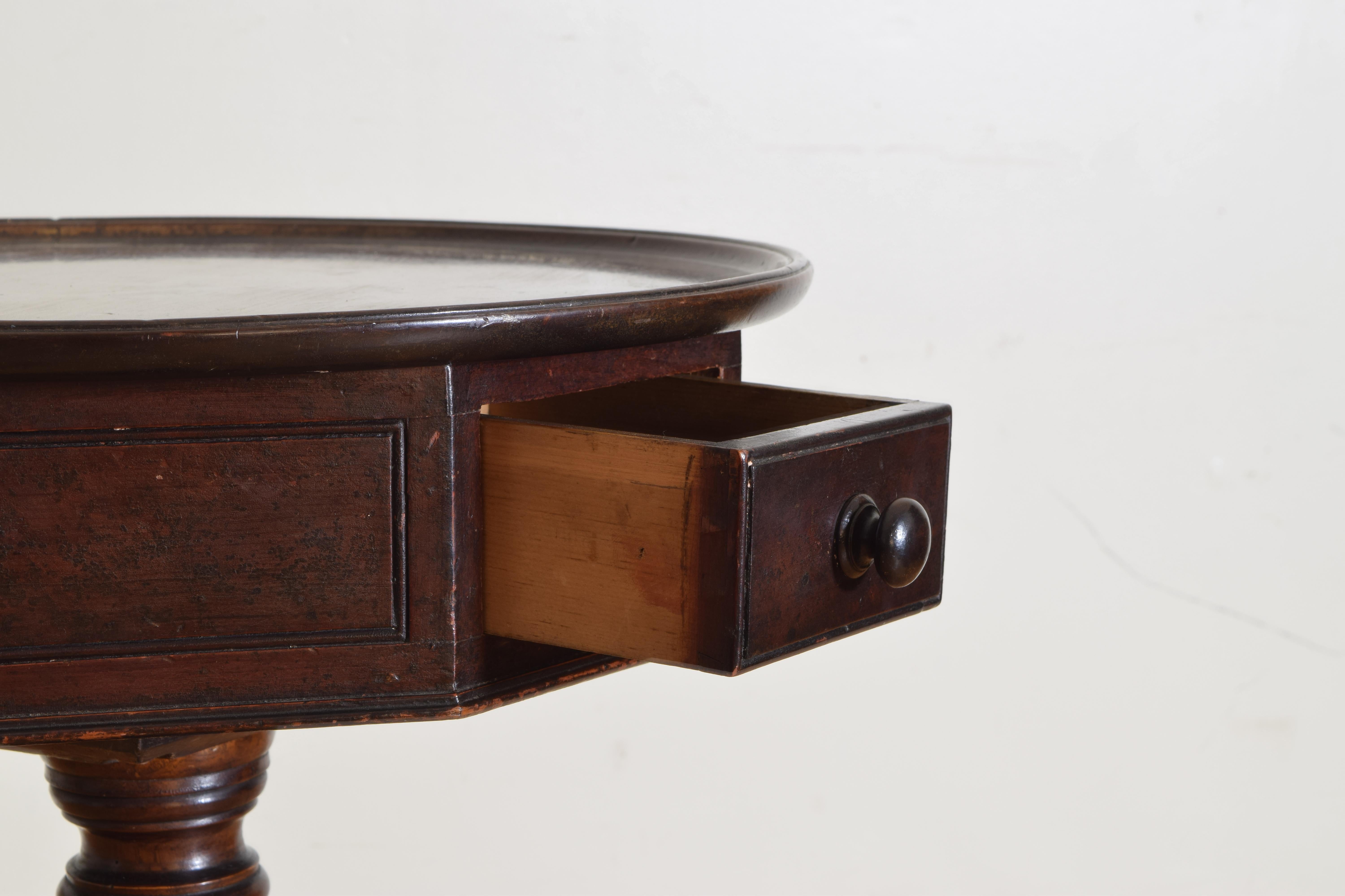 English Mahogany and Grained Ash Drum Table with Dish Top, circa 1830 In Good Condition In Atlanta, GA