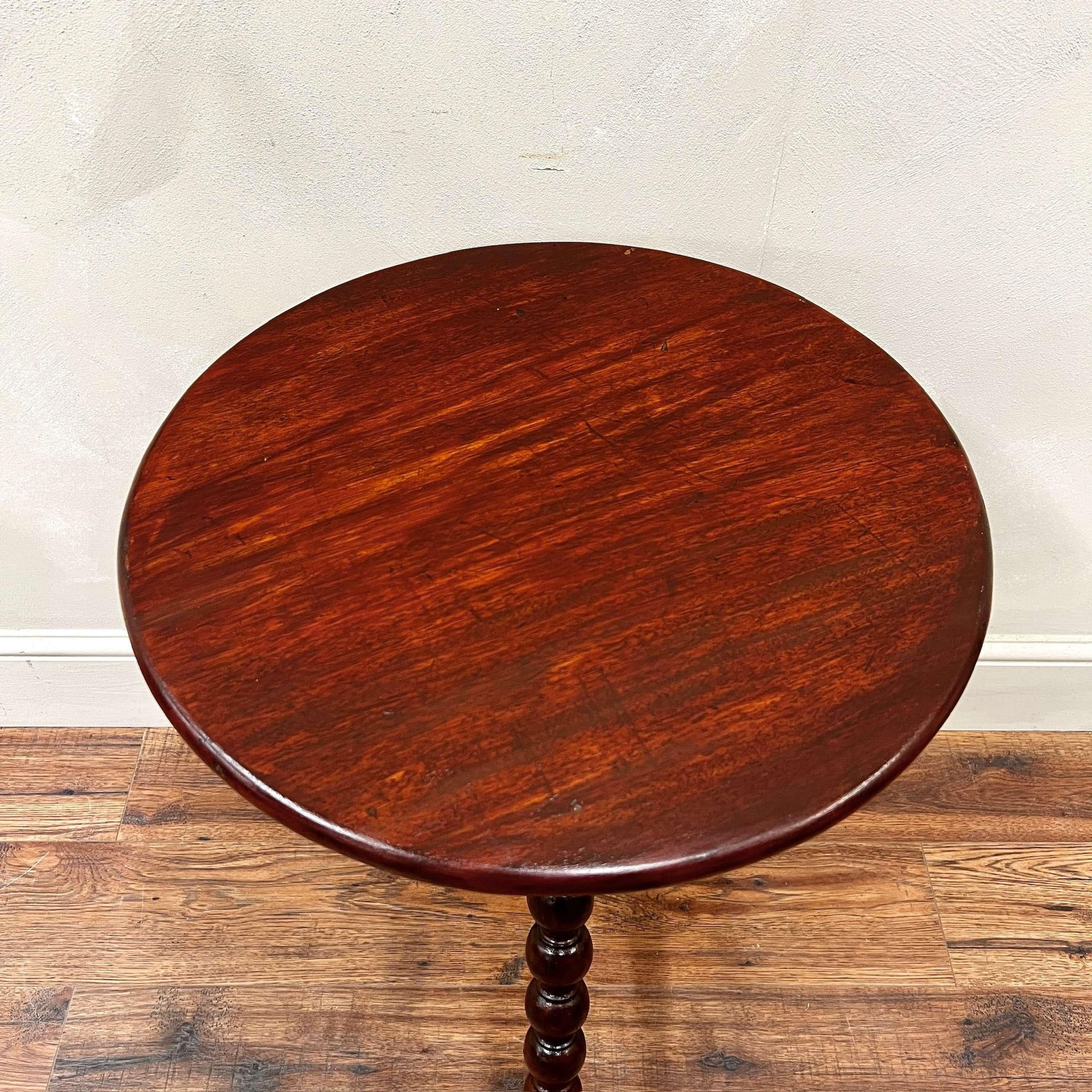 English Mahogany Bobbin Side Table In Good Condition In Southampton, GB