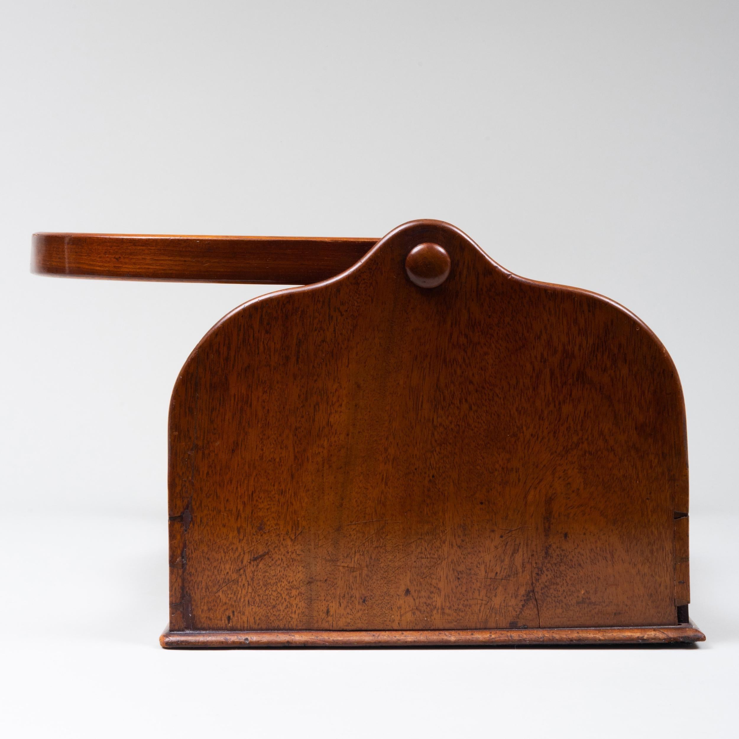 English Mahogany Book Carrier, Late 19th Century In Good Condition In Southampton, NY