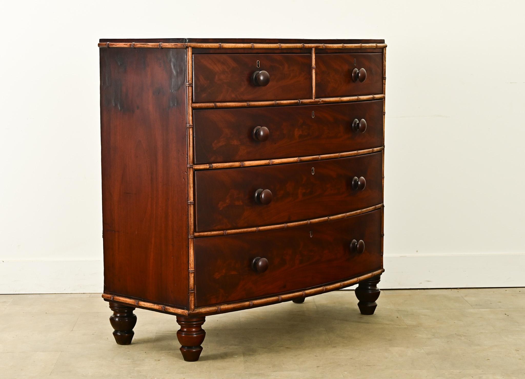 English Mahogany Bow Front Chest In Good Condition In Baton Rouge, LA