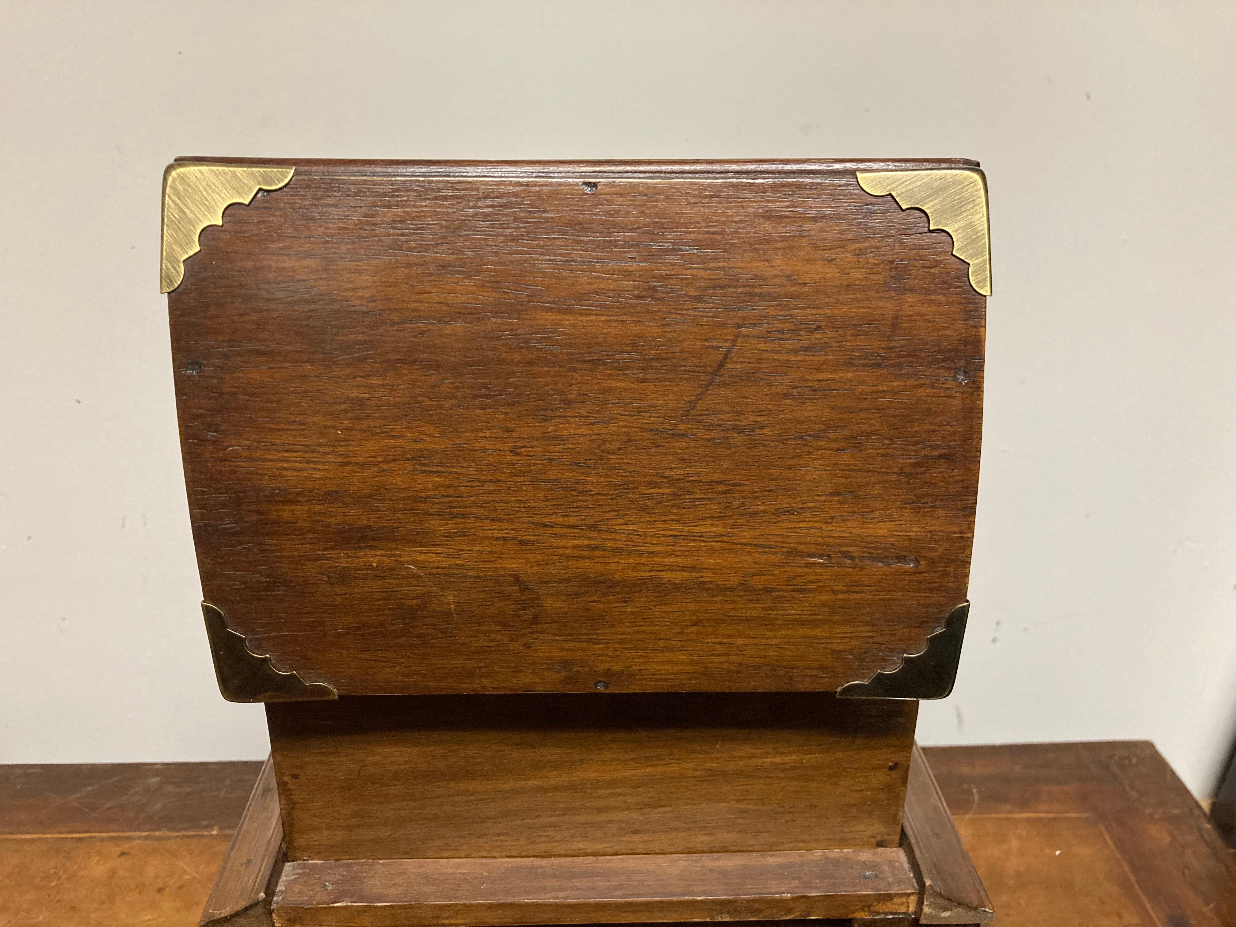 English Mahogany Box on Stand, Early 20th Century For Sale 4