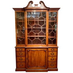 Antique English Mahogany Break Front Bookcase Georgian Style, circa 1920s-1930s