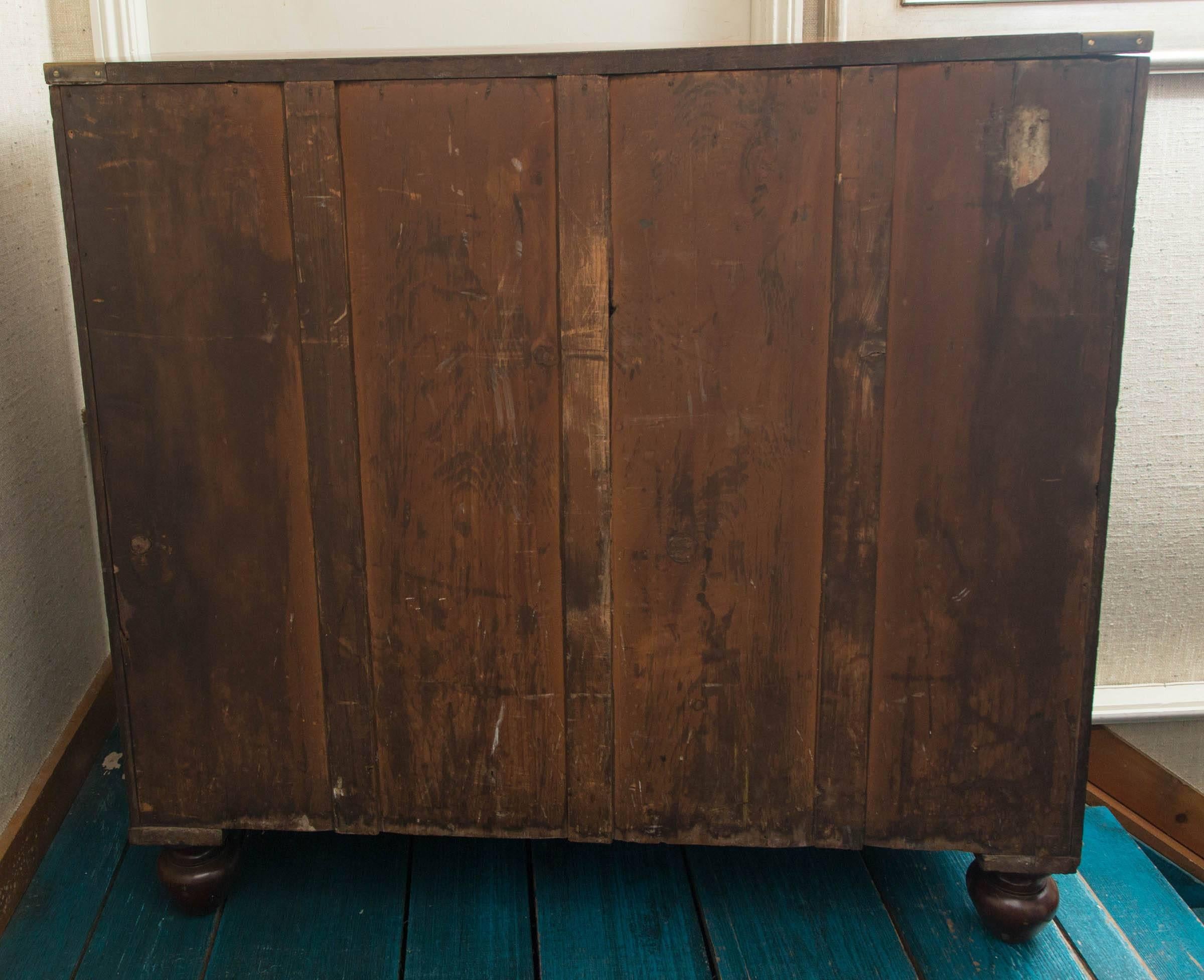 English Mahogany Campaign Chest of Drawers In Excellent Condition In Woodbury, CT