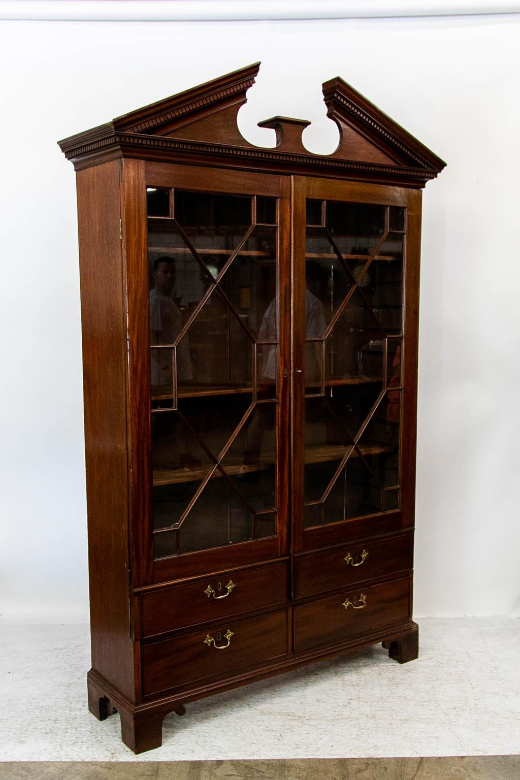 English Mahogany Chippendale Bookcase For Sale 2