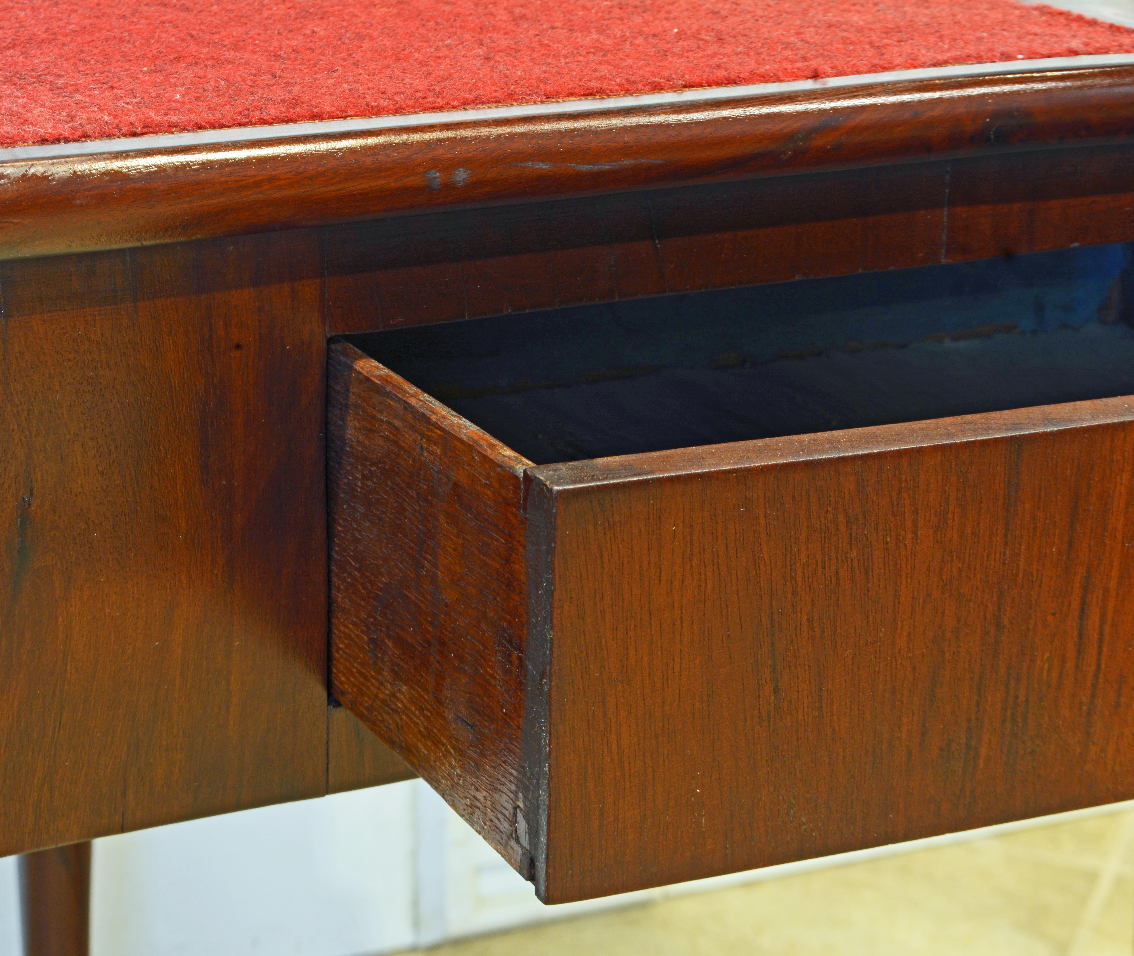 English Mahogany Chippendale Game Table with Claw and Ball Feet, 18th Century 3
