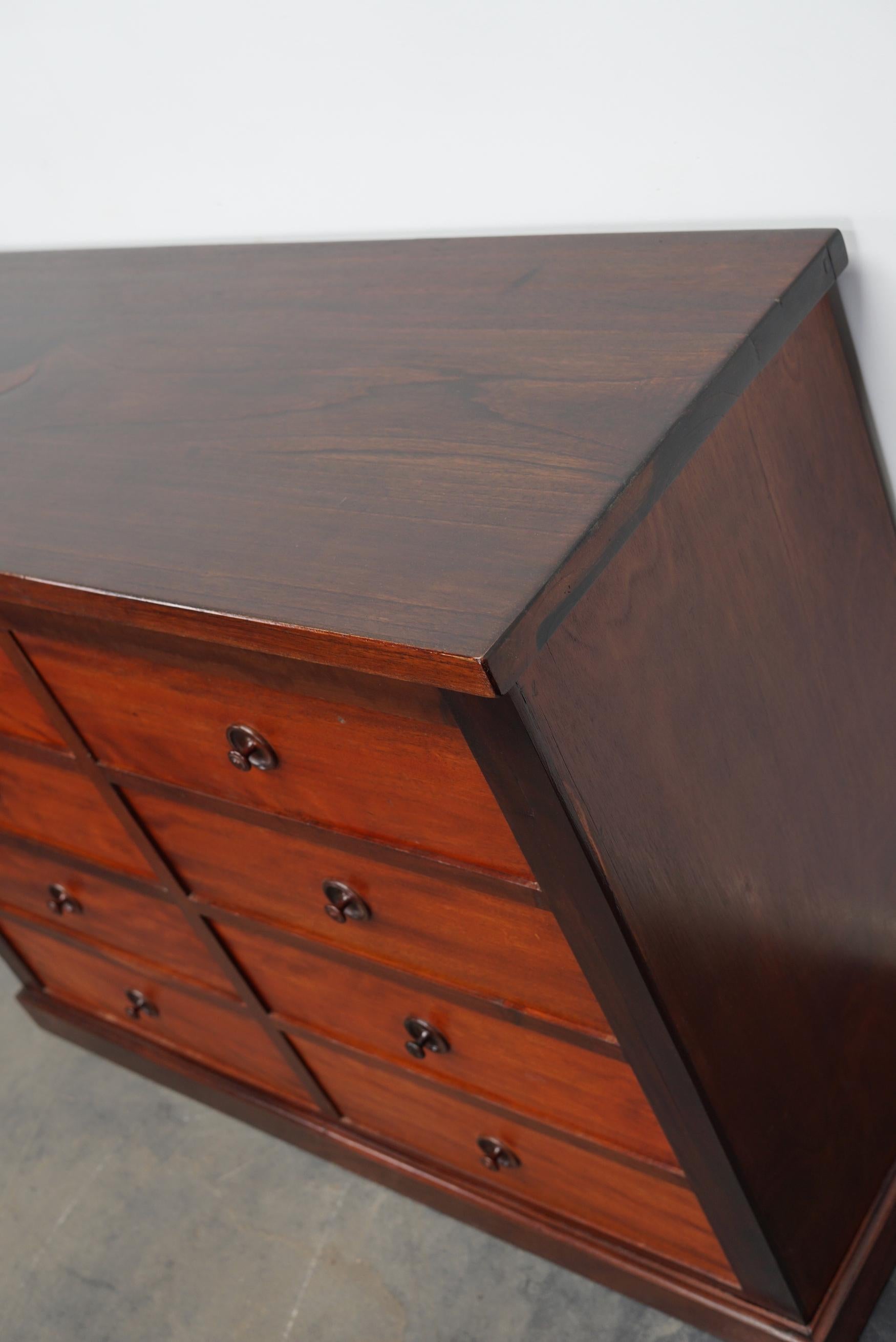 English Mahogany Commode or Bank of Drawers, 1930s For Sale 13