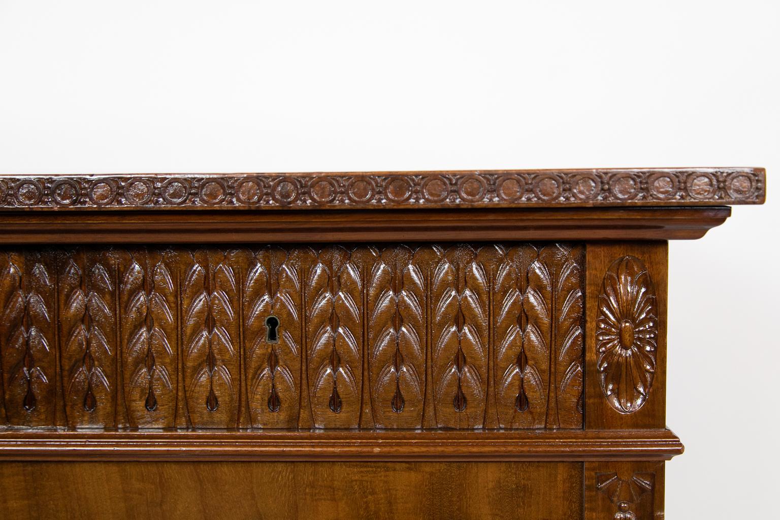 English Mahogany Console Cabinet In Good Condition For Sale In Wilson, NC
