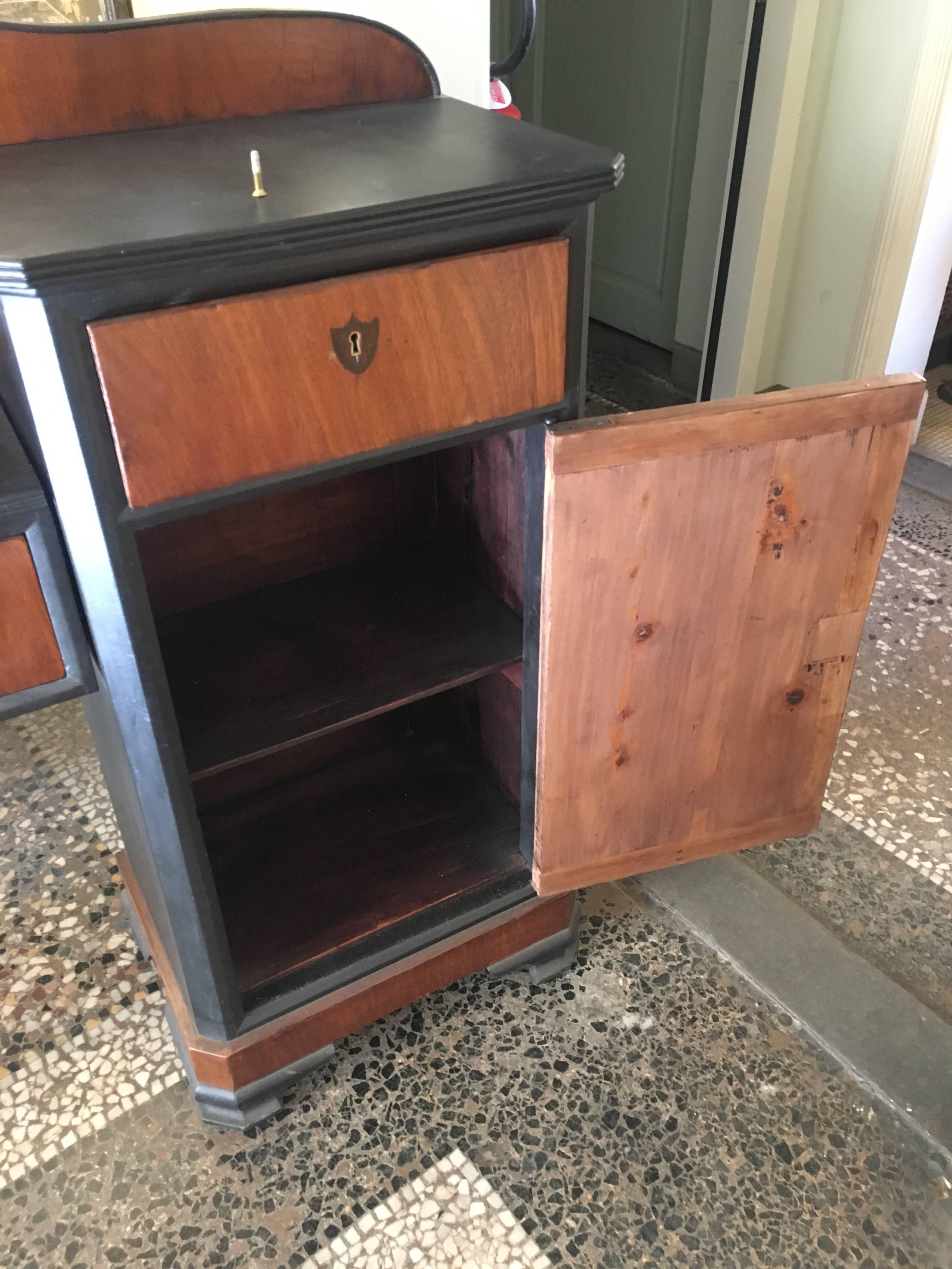 English Mahogany Console with Shutters and Drawers from 1940s 3