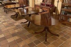 English Mahogany Dining Table - 3 Pillars