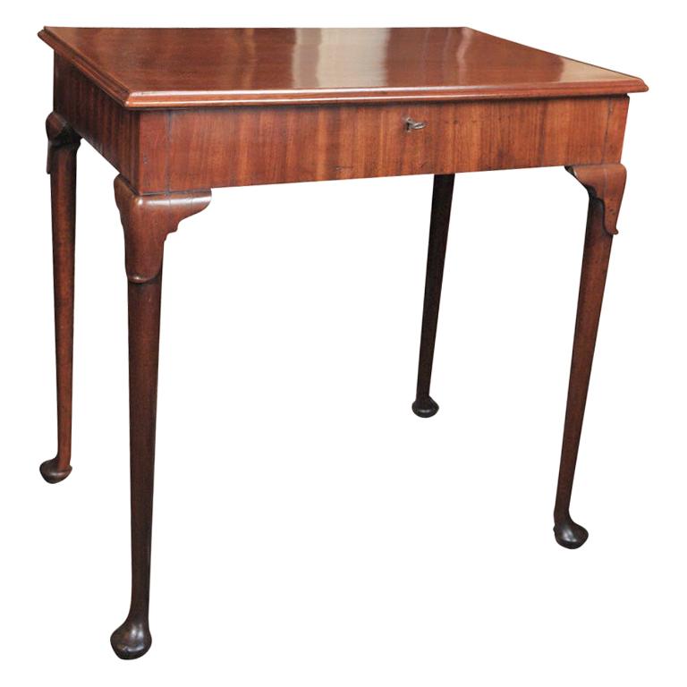 English Mahogany Dressing Table